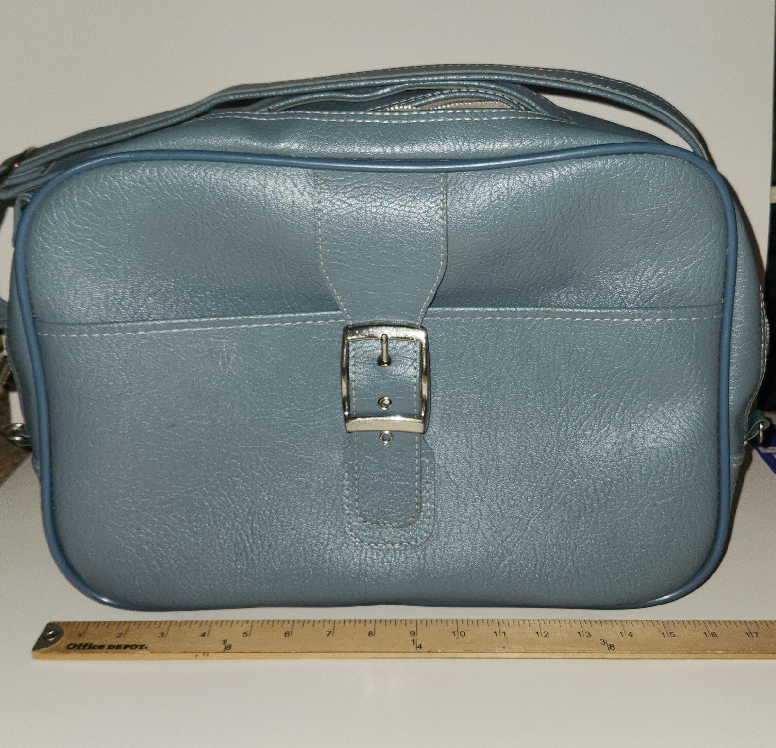 Vintage Amelia Earhart Travel Luggage Shoulder Bag Blue Silver 12″ x 17″ x 5″