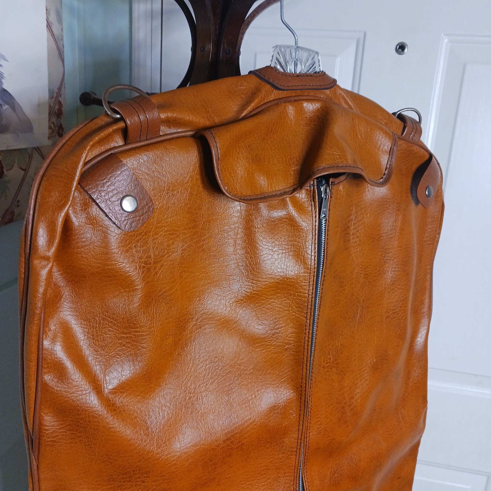 VINTAGE 70s Faux Vegan Leather Garment Suit Bag CARRIER TRAVEL LUGGAGE WARDROBE