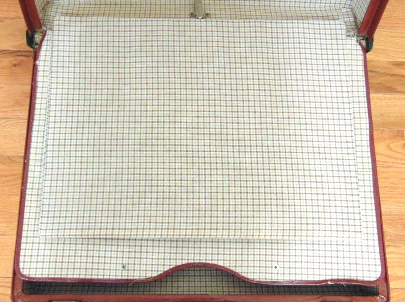 Vtg Brown Leather Suitcase 1940s Luggage w/Plaid Cotton Lining 18x24x9 VGC