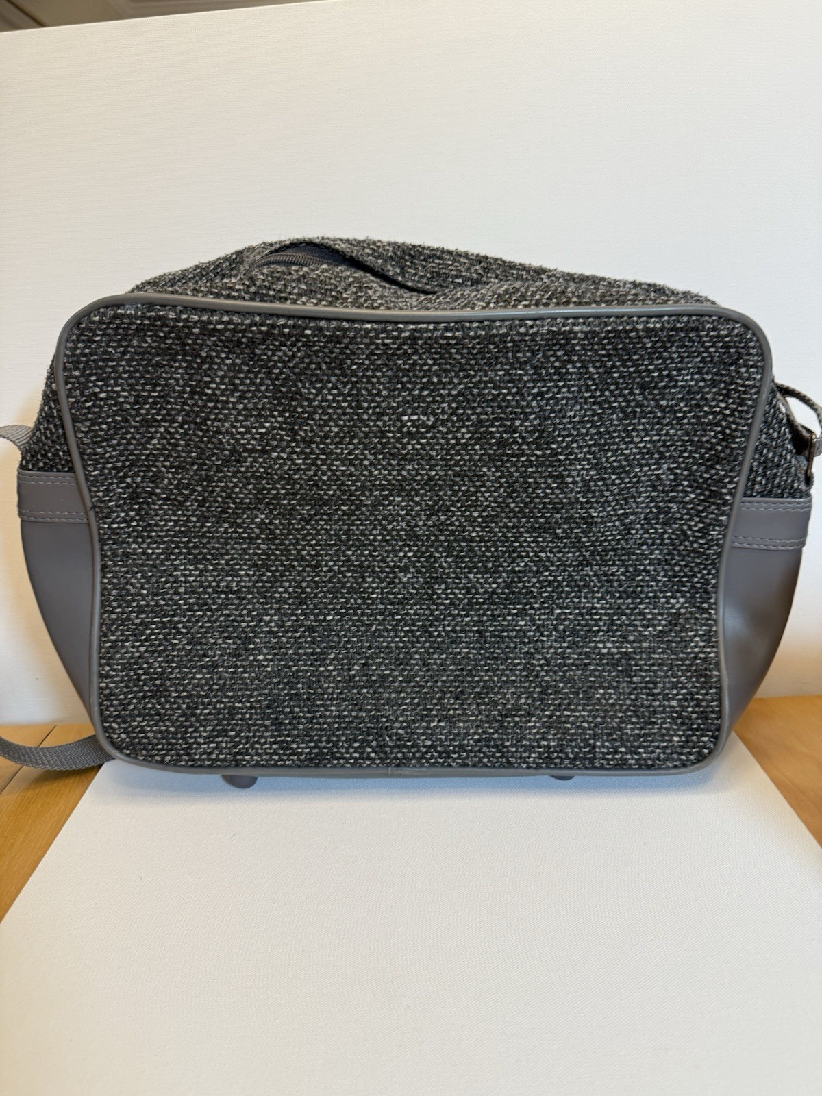 Oscar de La Renta Vintage Grey Tweed Weekender Bag with Tag. Ex Cond