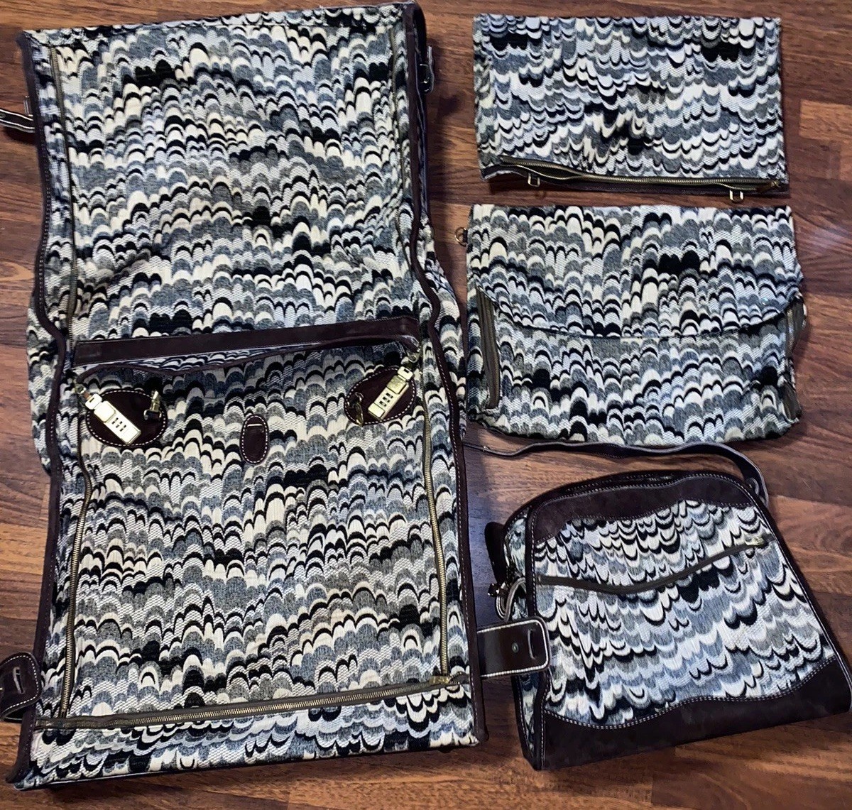 4 Piece BIG French Luggage Company Tapestry Suede Suite case Set