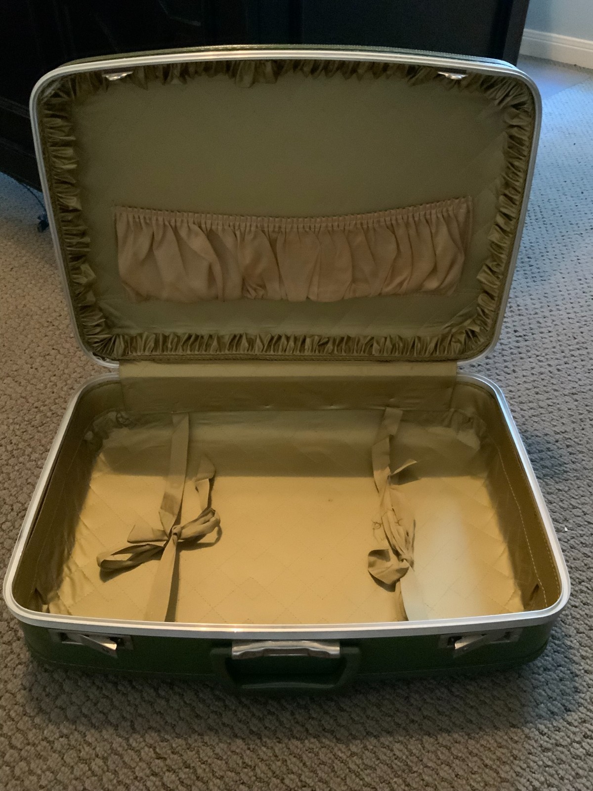Original Vintage Hard Case Luggage Suitcase Avocado Green
