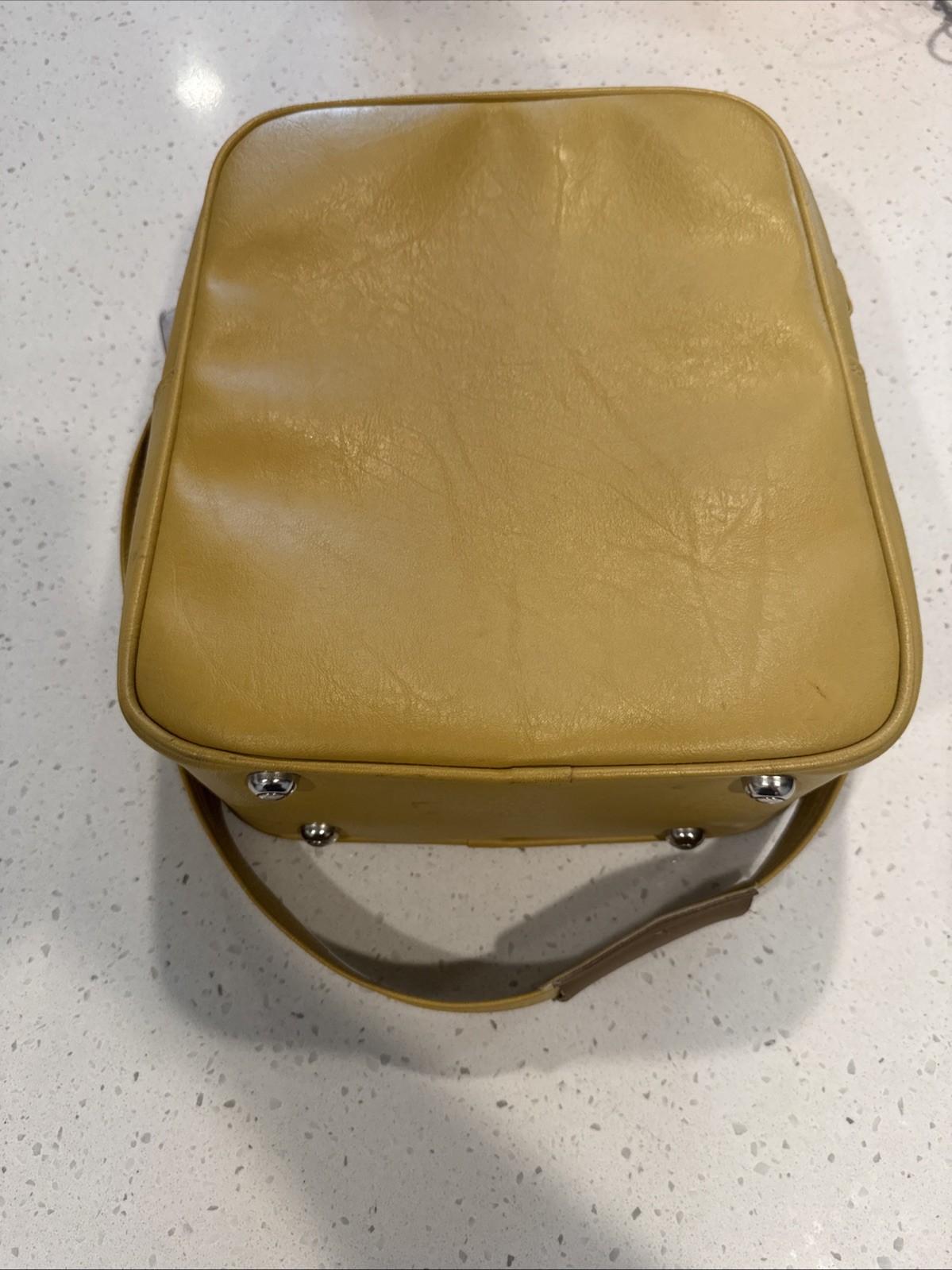 Vintage Samsonite Sonora Shoulder Bag Carry-On Luggage Leather Yellow
