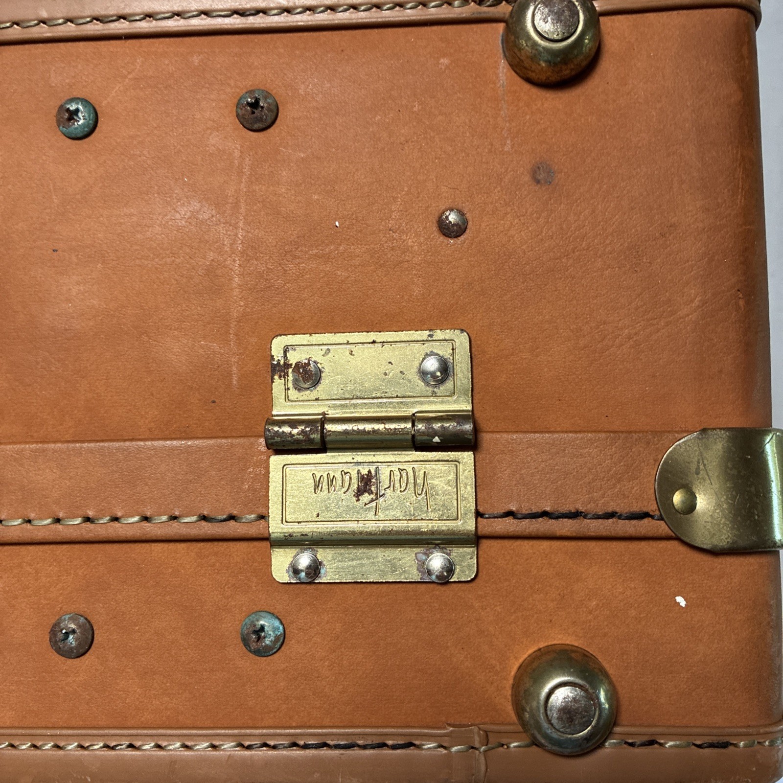 Hartmann Belting Leather Suitcase Vtg Luggage Case Paisley 21″x12.5″x7″
