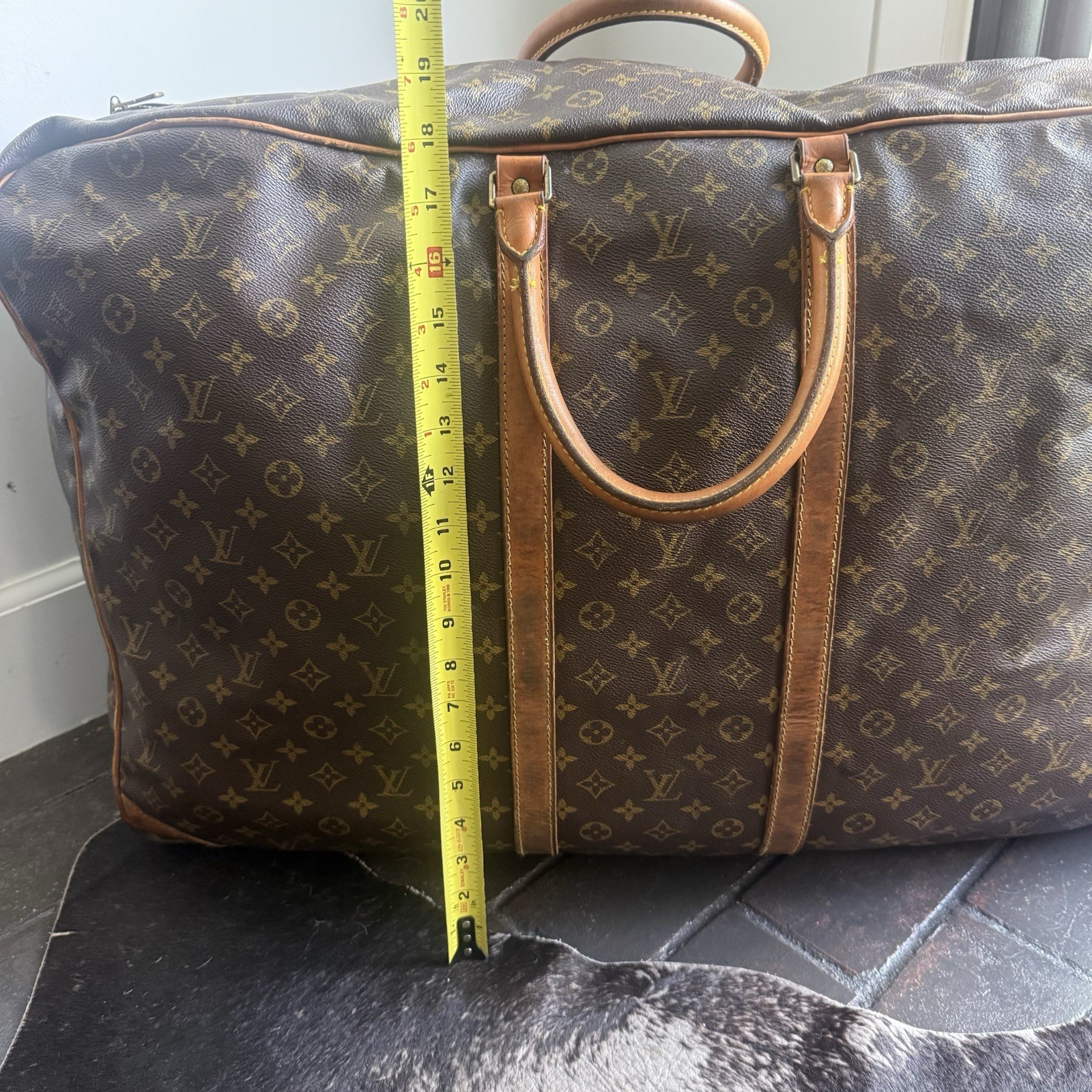 Louis Vuitton Vintage Monogram Garment Bag Suitcase 27.5” Made in France 1981