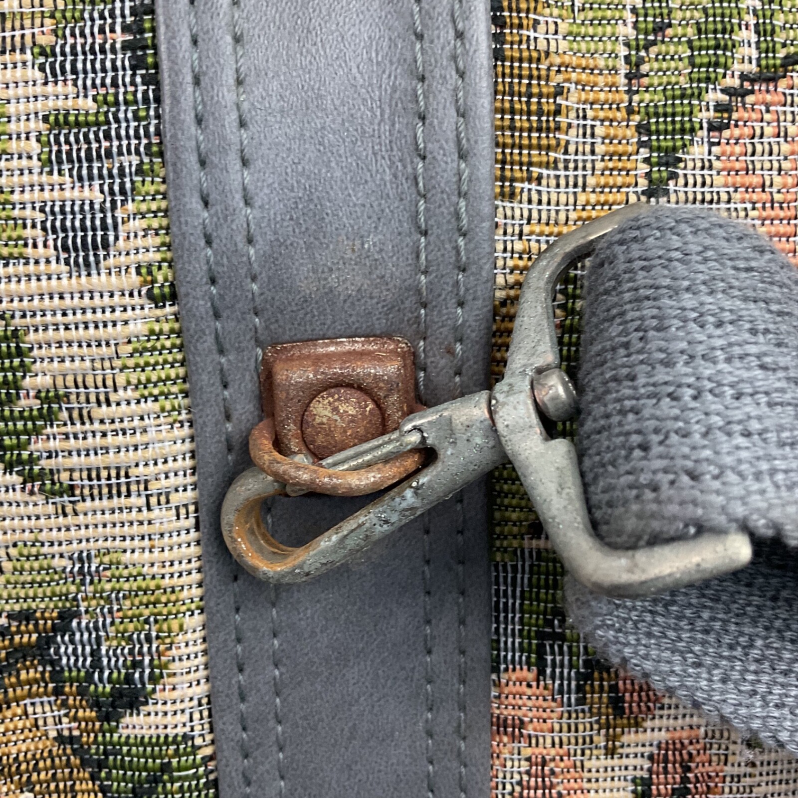 Vintage Jordache floral tapestry carry on suitcase travel bag luggage
