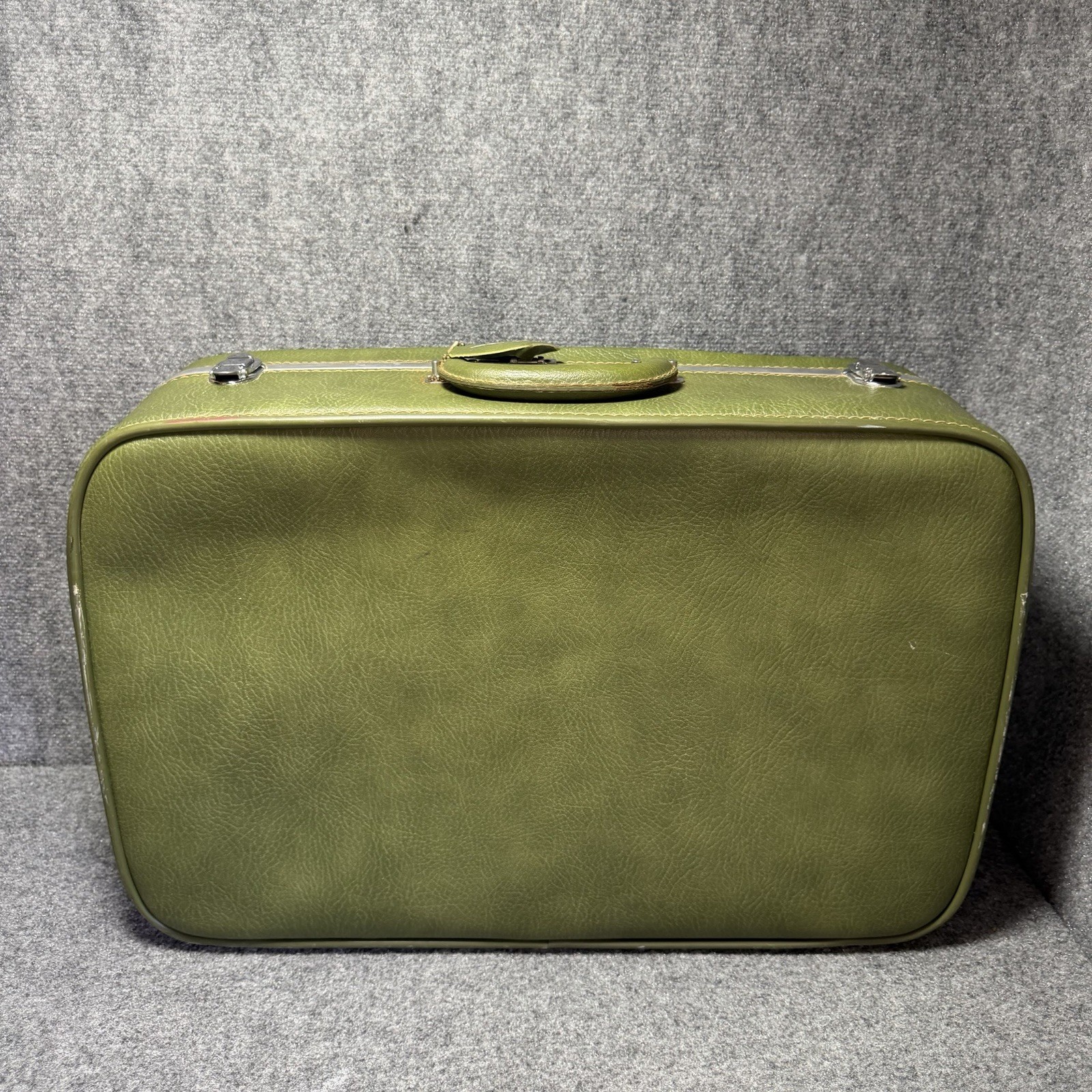 Vintage Ventura Travelware Hard Green Suitcase Retro Luggage 29.5×20″ Locking