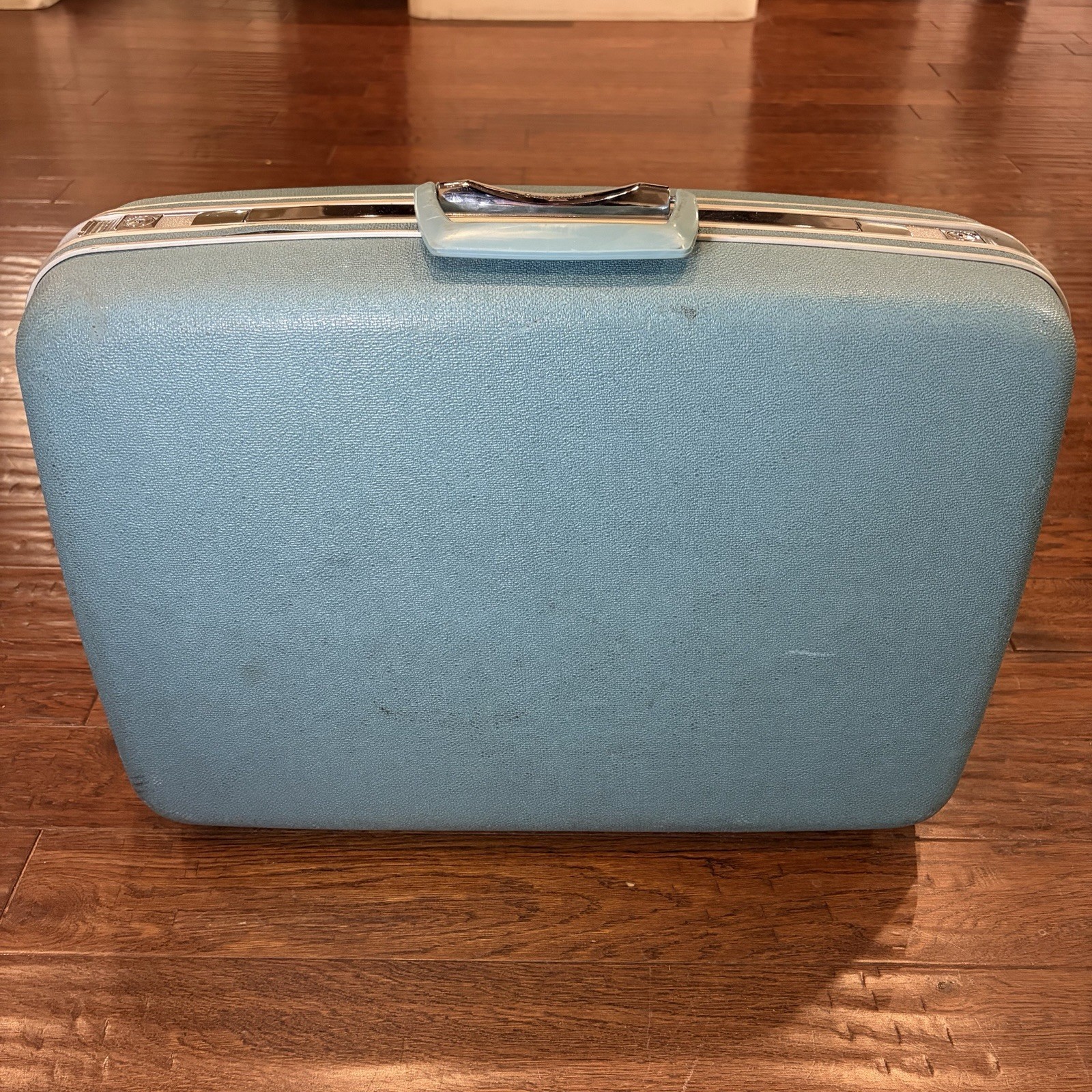 Vintage 60s/70s Samsonite Silhouette Hard Travel Suitcase Aqua Blue MCM