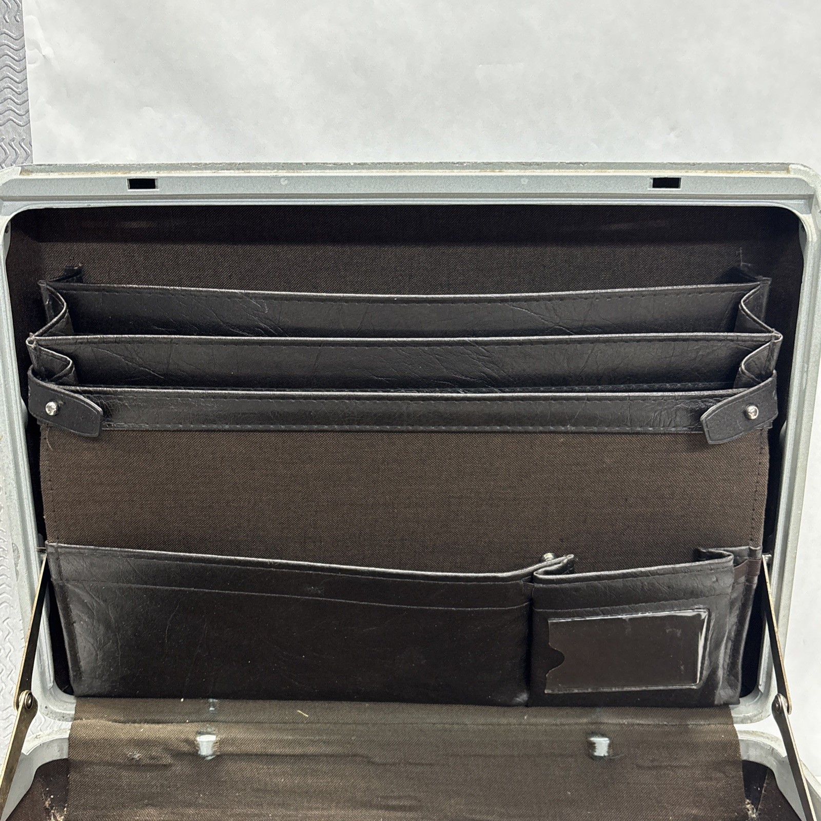 Vintage Samsonite Briefcase Omega Combination Lock Hard Shell Brown Case Used