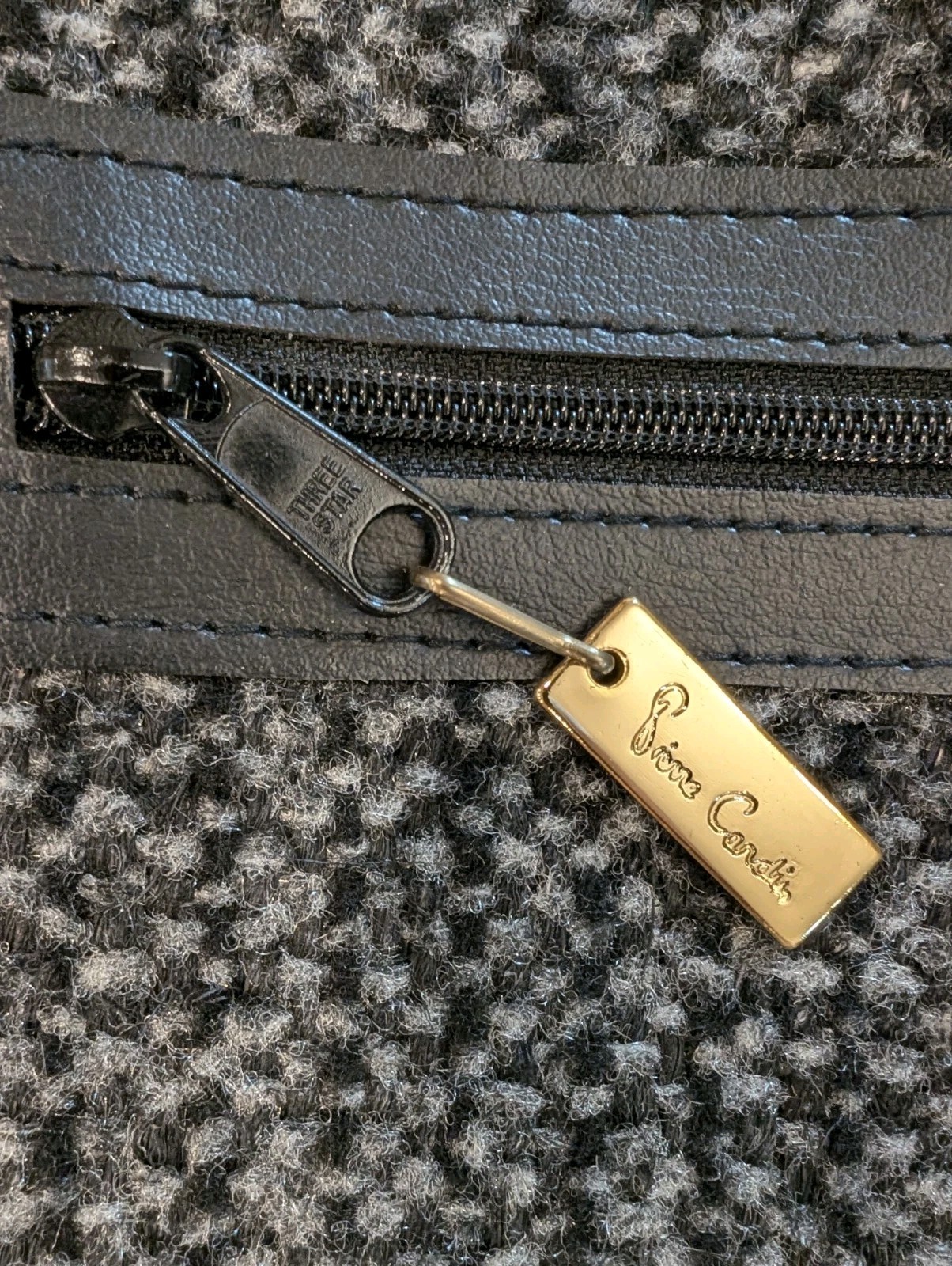 VTG Pierre Cardin The Tweed Collection Suitcase 28″ Pullman Wheels Luggage READ