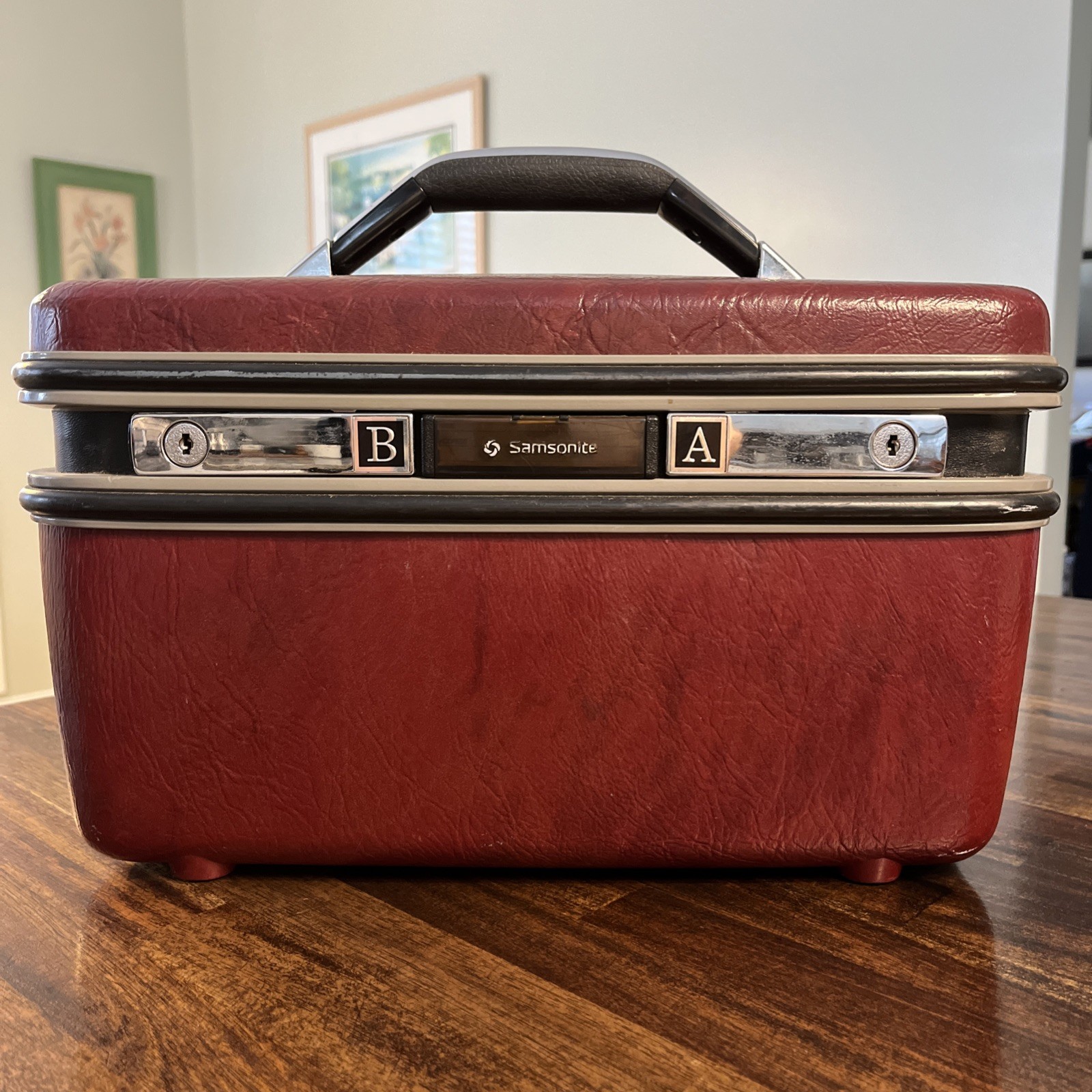 VTG Samsonite Travel Case Profile II Hard Burgundy Tray And Mirror No Keys
