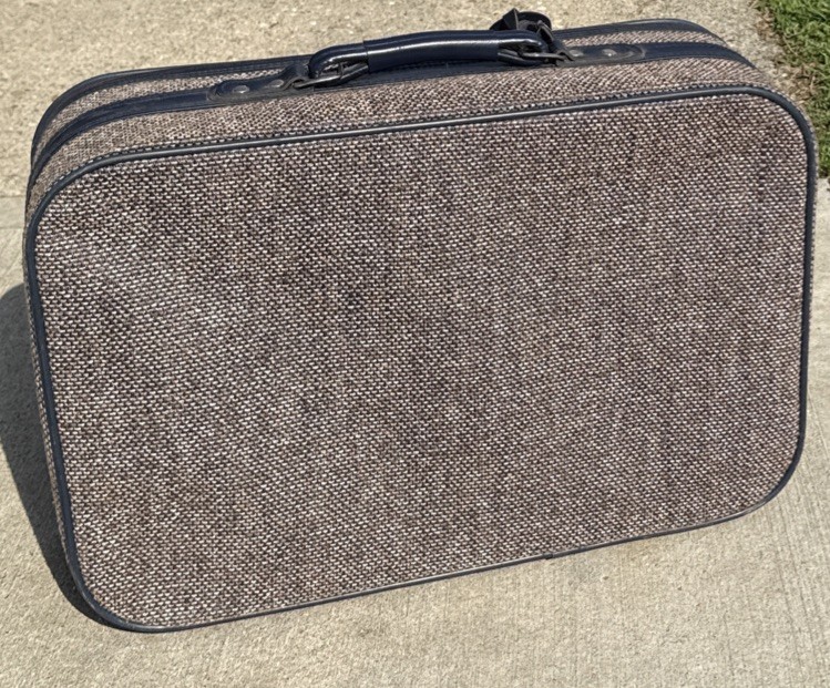 Vintage Leisure Suitcase