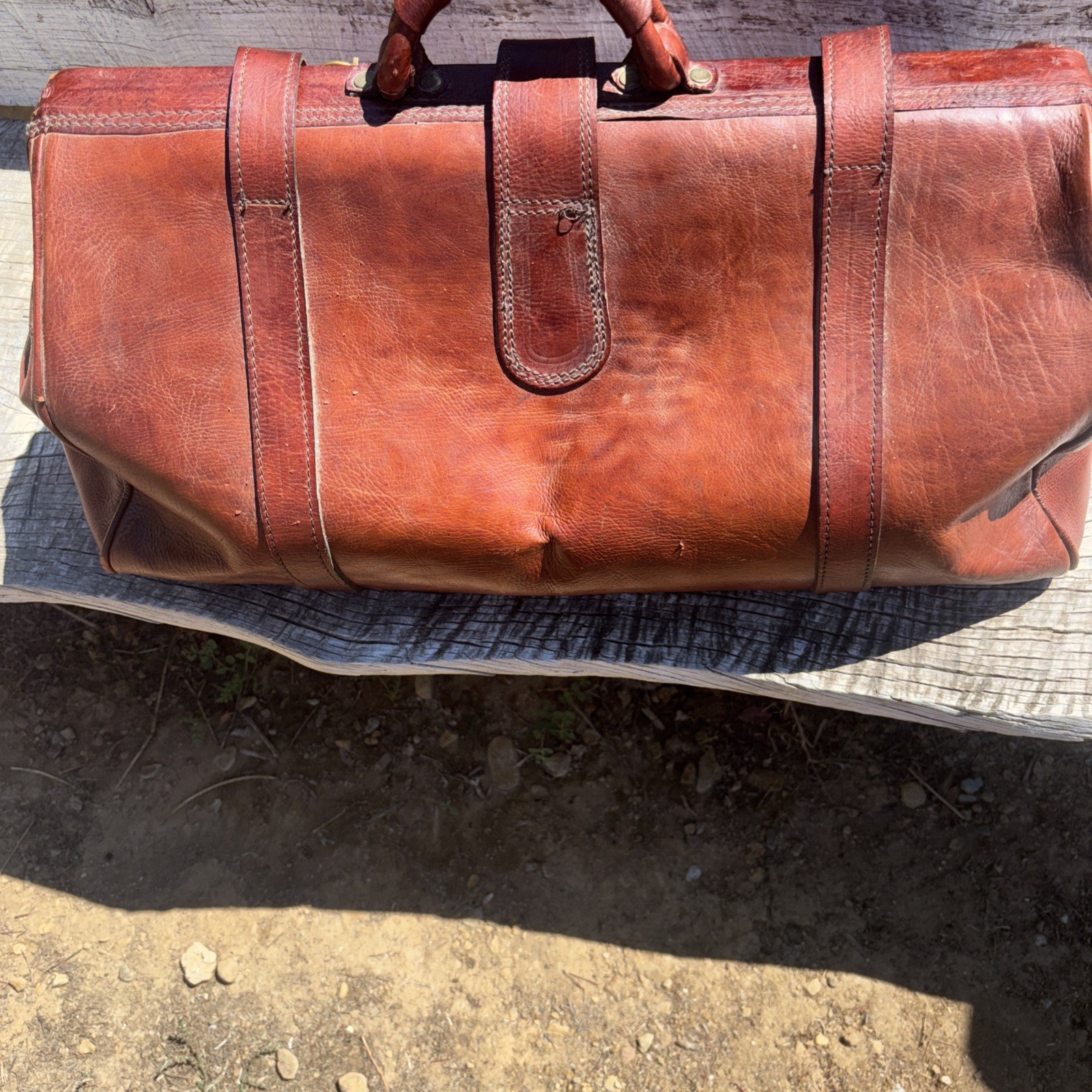 Vintage Brown Large Leather Duffle Travel Or Night/Weekender Bag (Unisex)