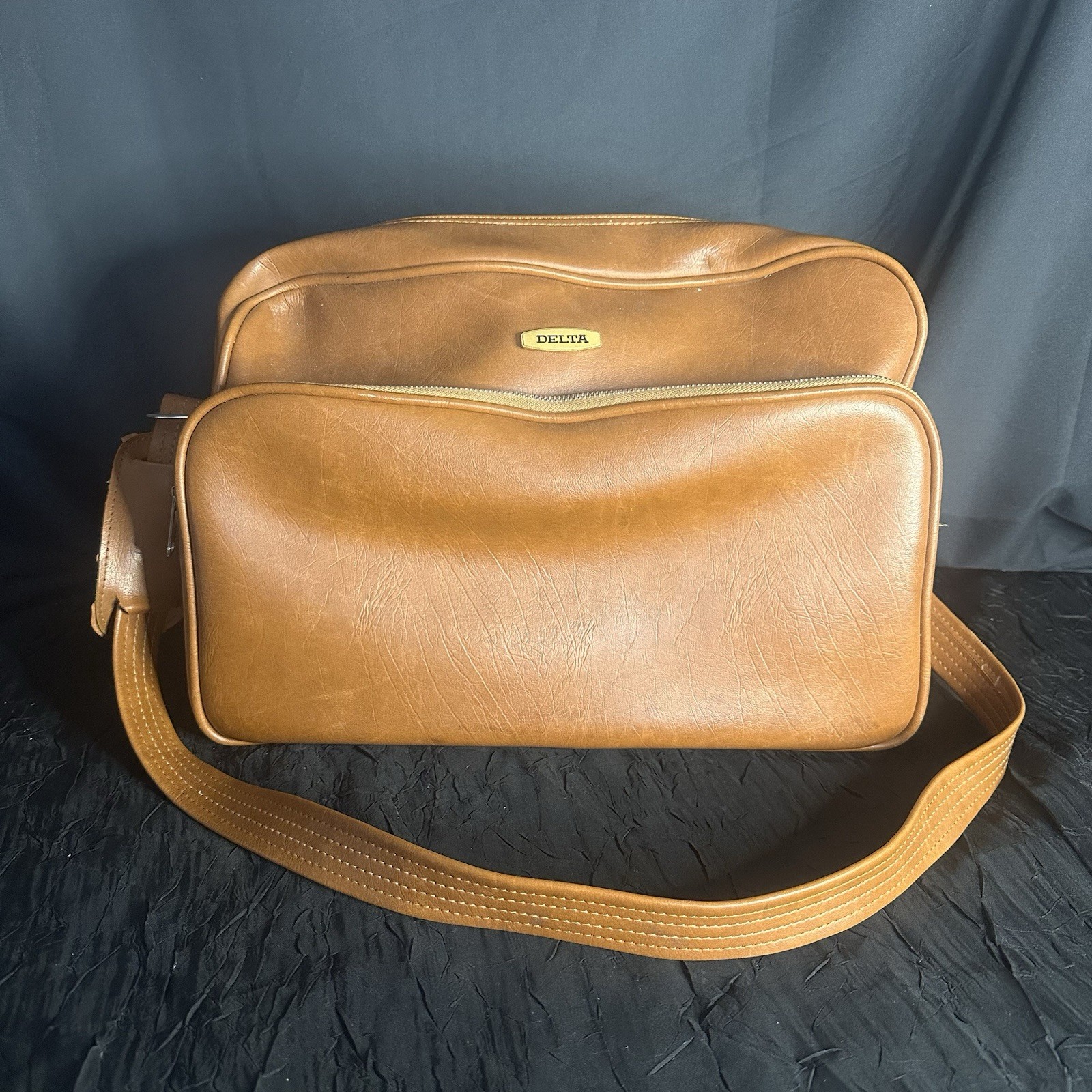 Vintage Delta Brown Shoulder Bag Leather Luggage Carry On Suitcase
