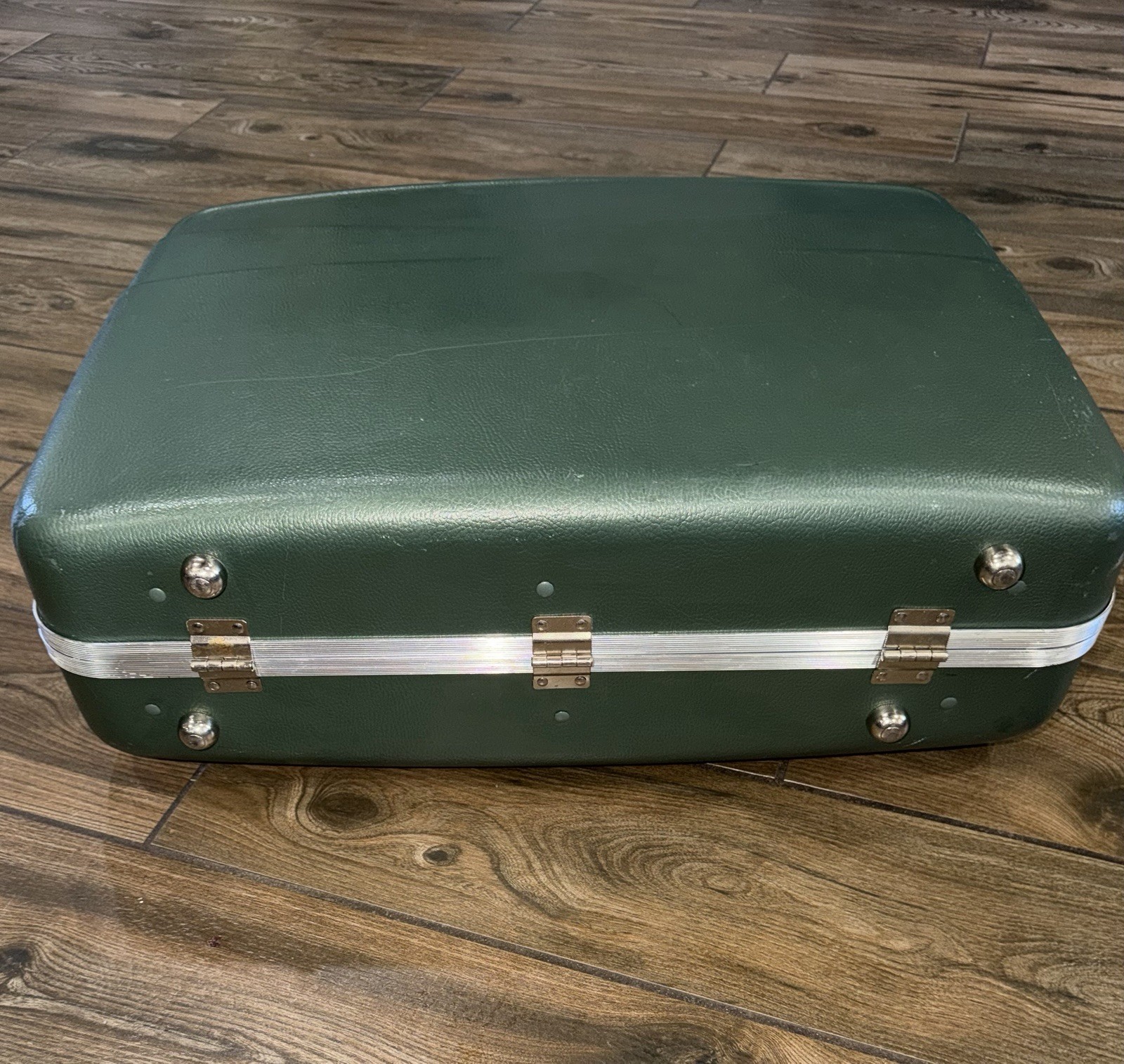 Vintage Magna-Lite Suitcase Green with Silver Accent Luggage With Original Keys