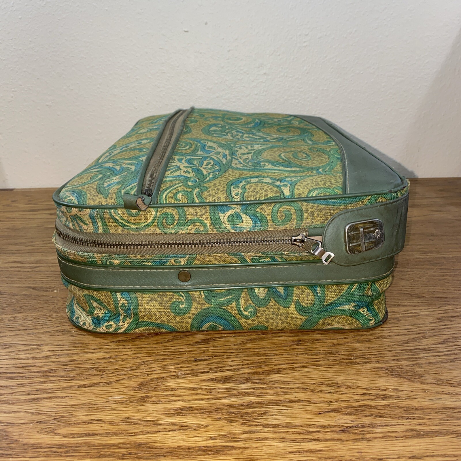 60’s 70’s W P Hemenway Paisley Travel Bag