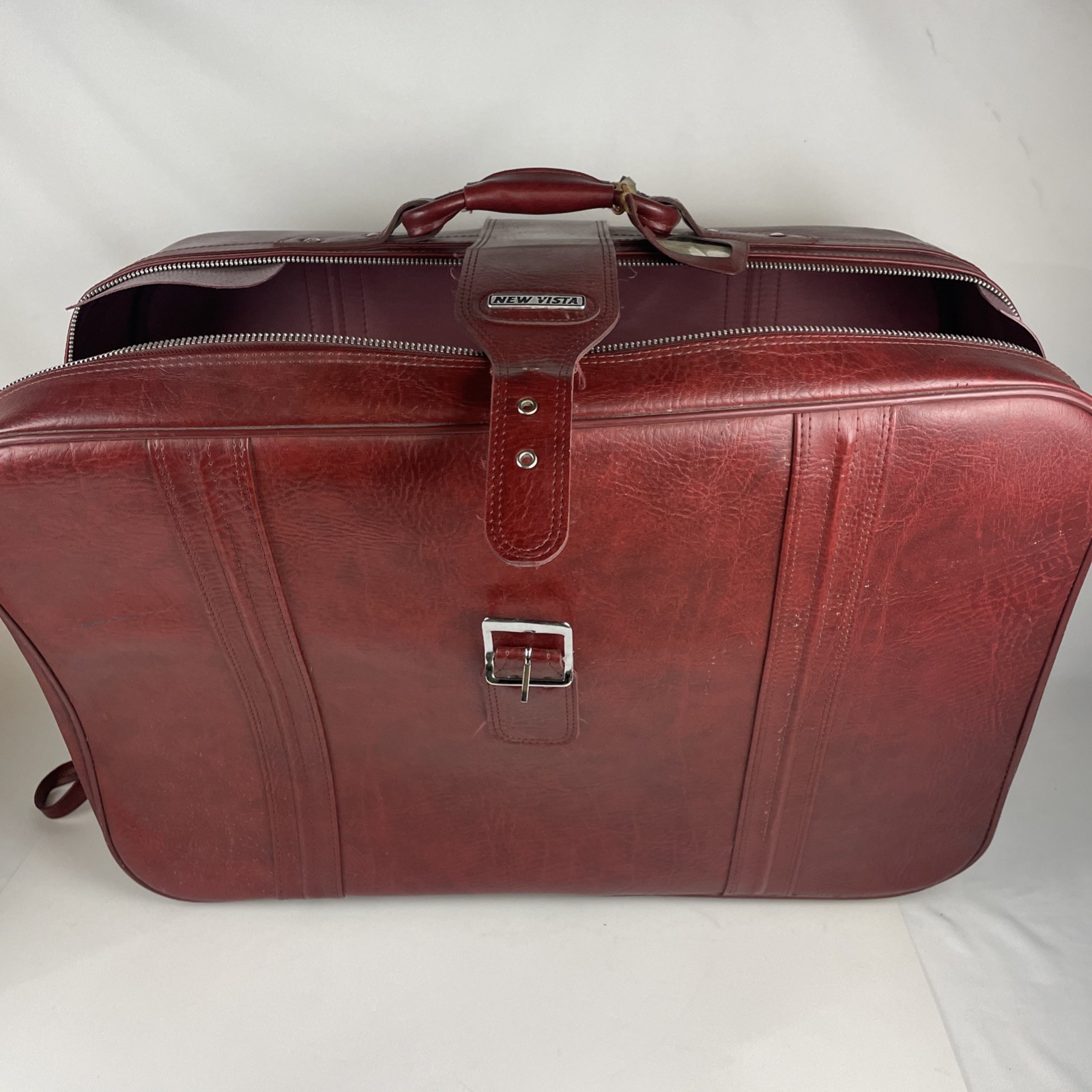 RARE 1970s Leather Luggage Burgundy Red 5 piece Set New Vista ~ Includes Keys!