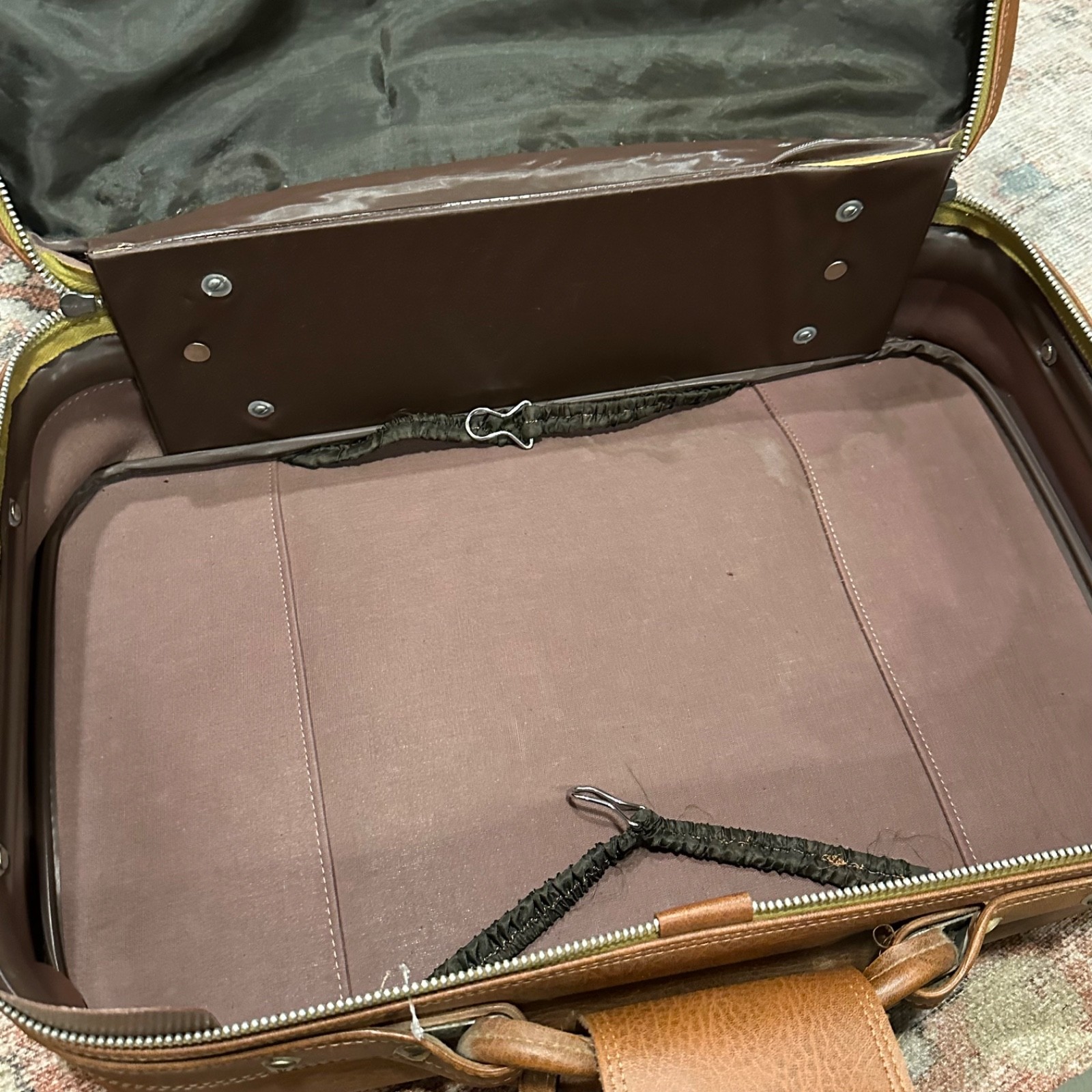 Vintage Meridian Suitcase Brown Textured With Buckle and Handle In Great Shape