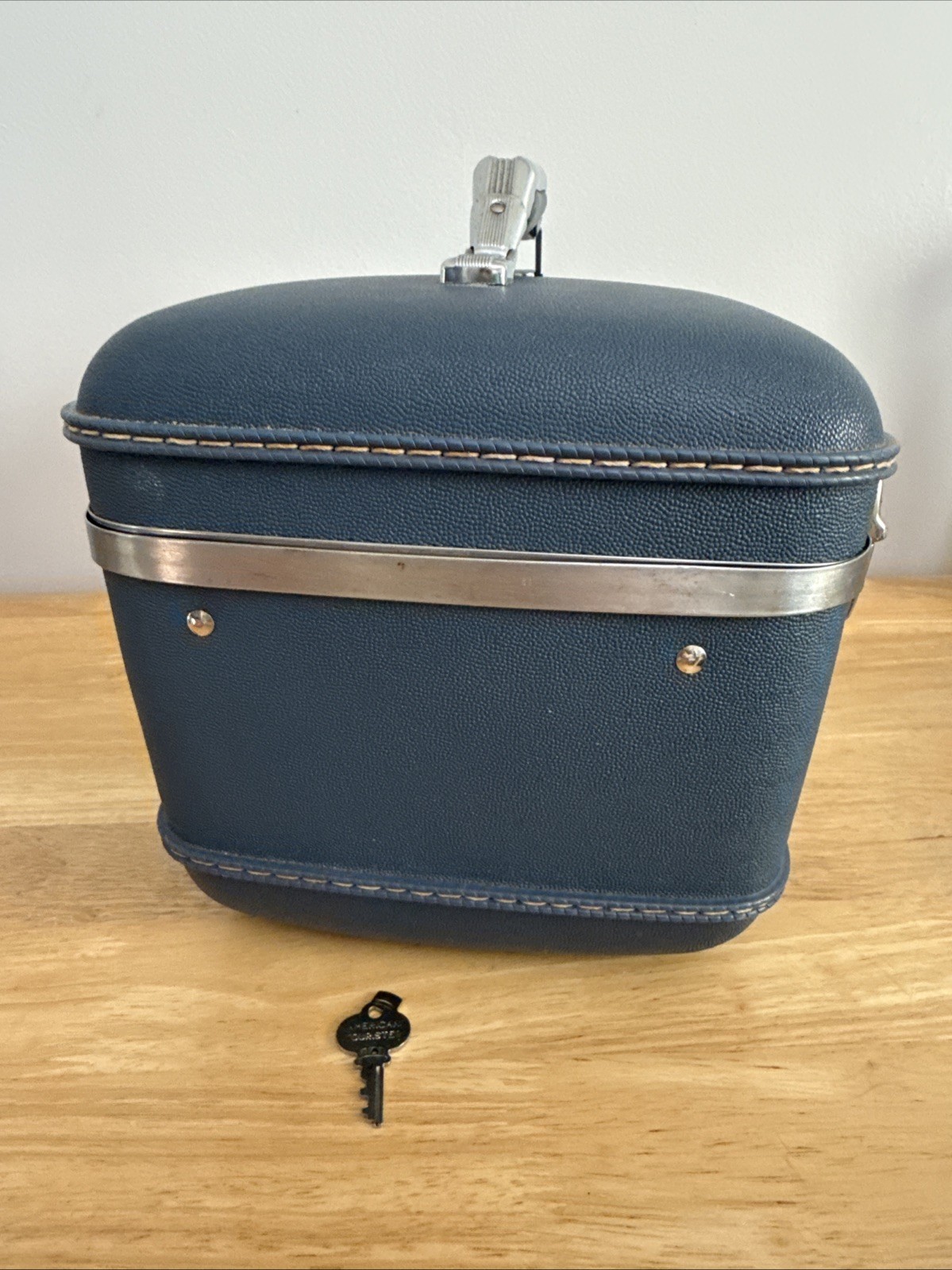 Vintage American Tourister Case With Key Blue Train Carry On Tri Taper