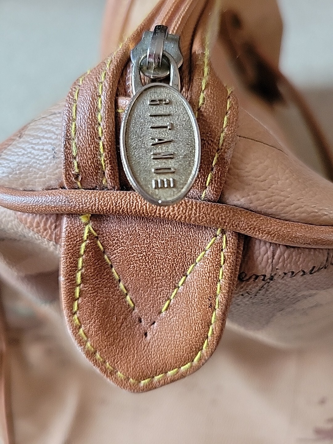 Vtg Gitano World Map Duffel/Travel/Carry-On Bag W Gitano Luggage Tag