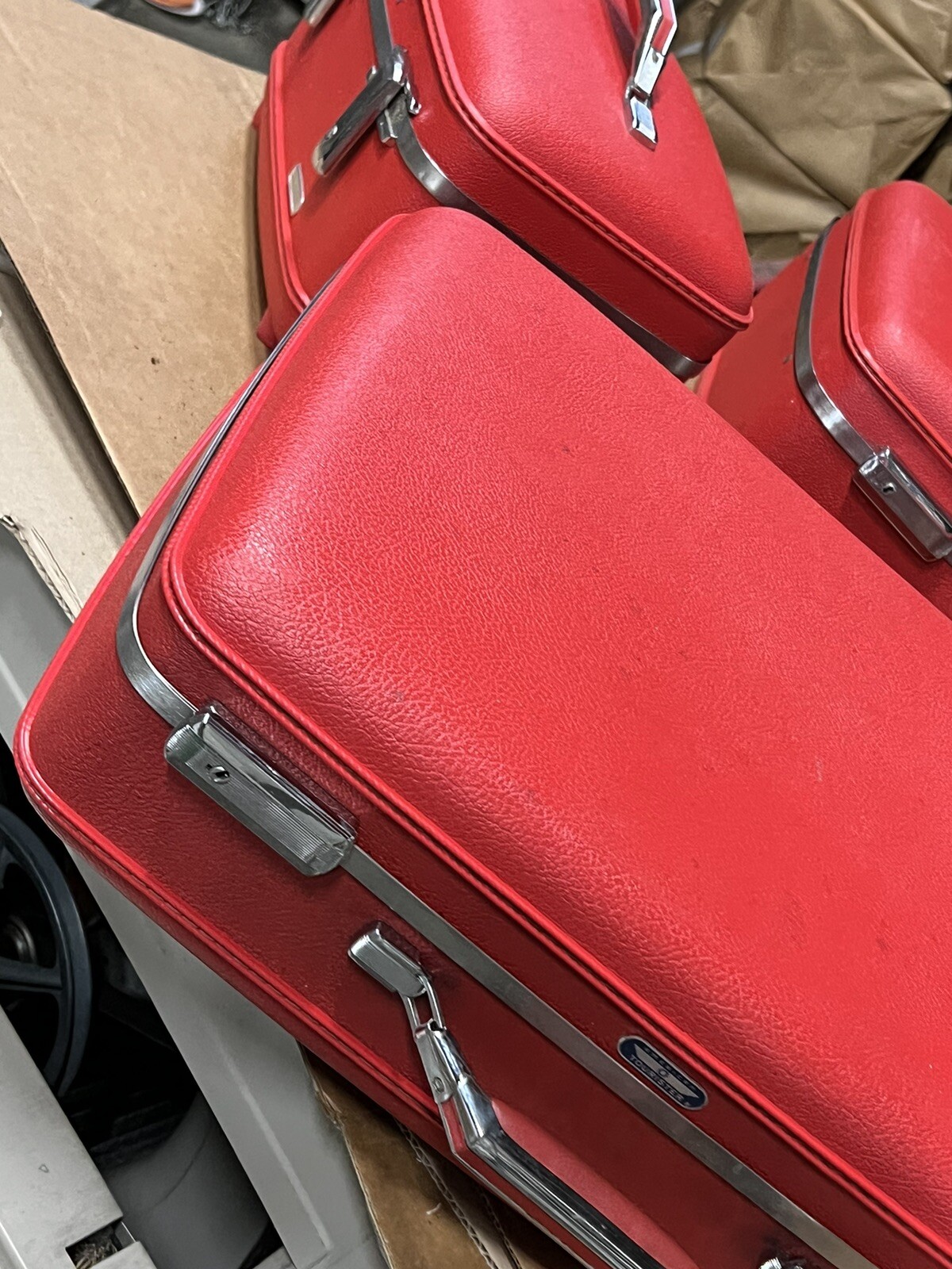 american tourister tiara hot pink suitcase vintage 3 piece set
