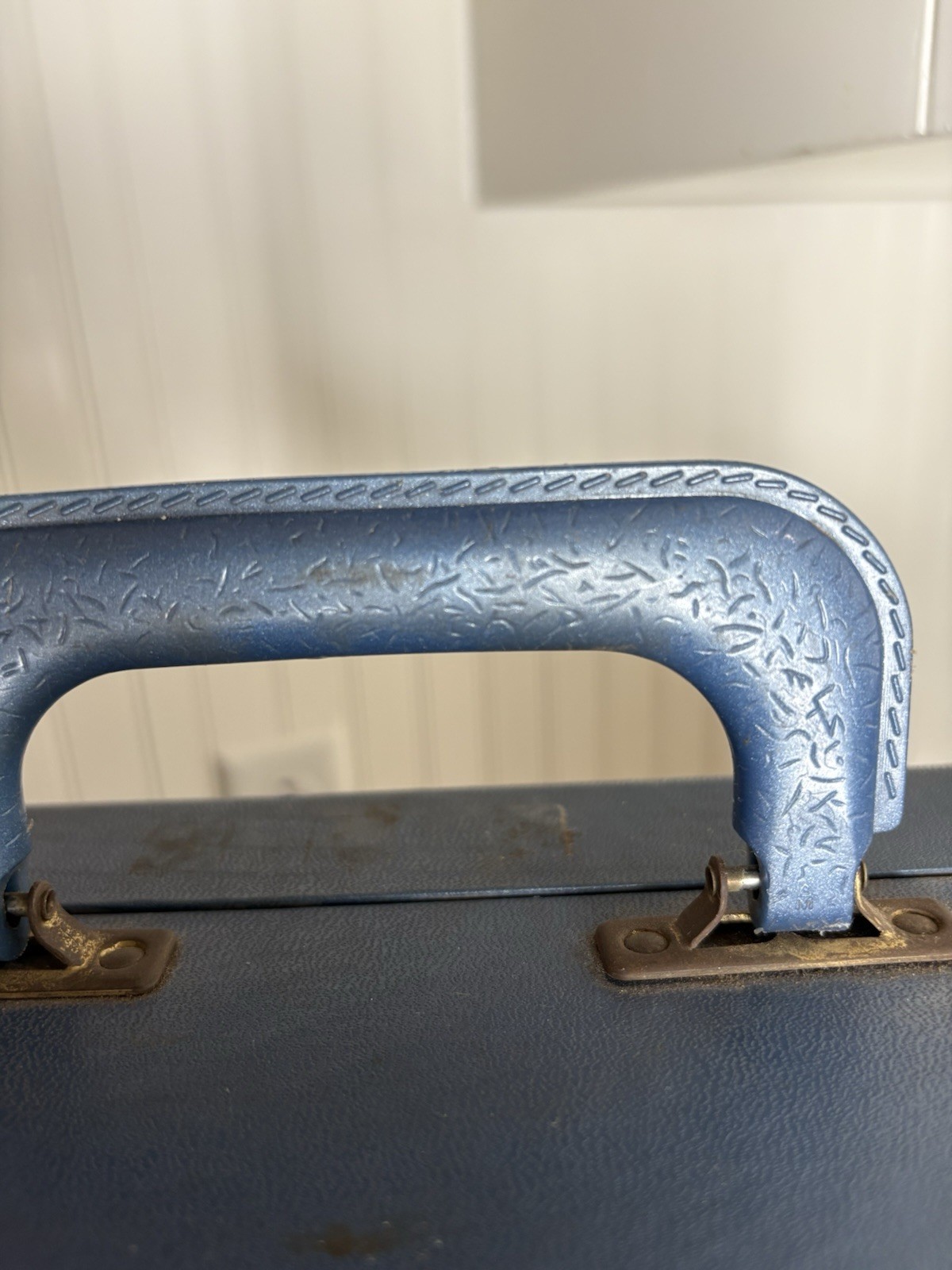 Vintage 1950s Harrisburg Beauty School Blue Hard Case Suitcase Polka Dot Lining