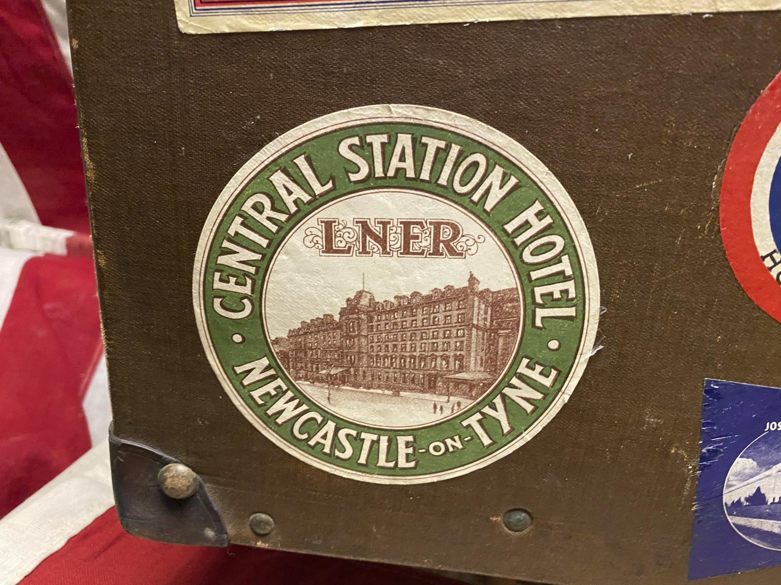 Vintage 1940s Suitcase Luggage Hard Case Great Travel Stickers US/Europe Display