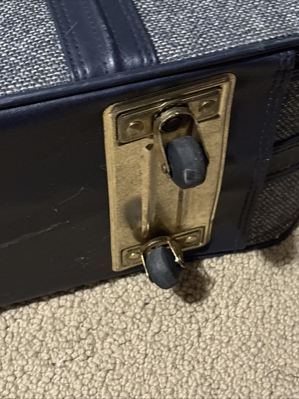 Vtg Fifth Avenue Vintage Luggage Set Blue Tweed Set Of 3 W/ Buckles
