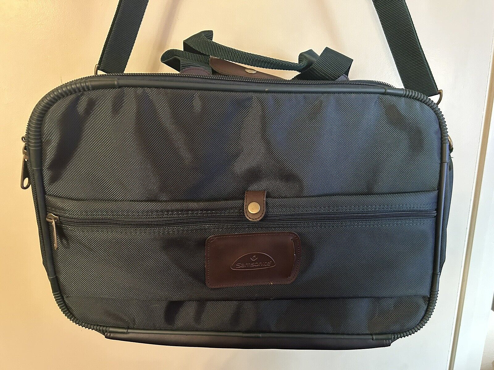 2 VINTAGE SAMSONITE “ULTRALITE 2” BAGS -HUNTER GREEN-DURABILITY- NEVER USED!