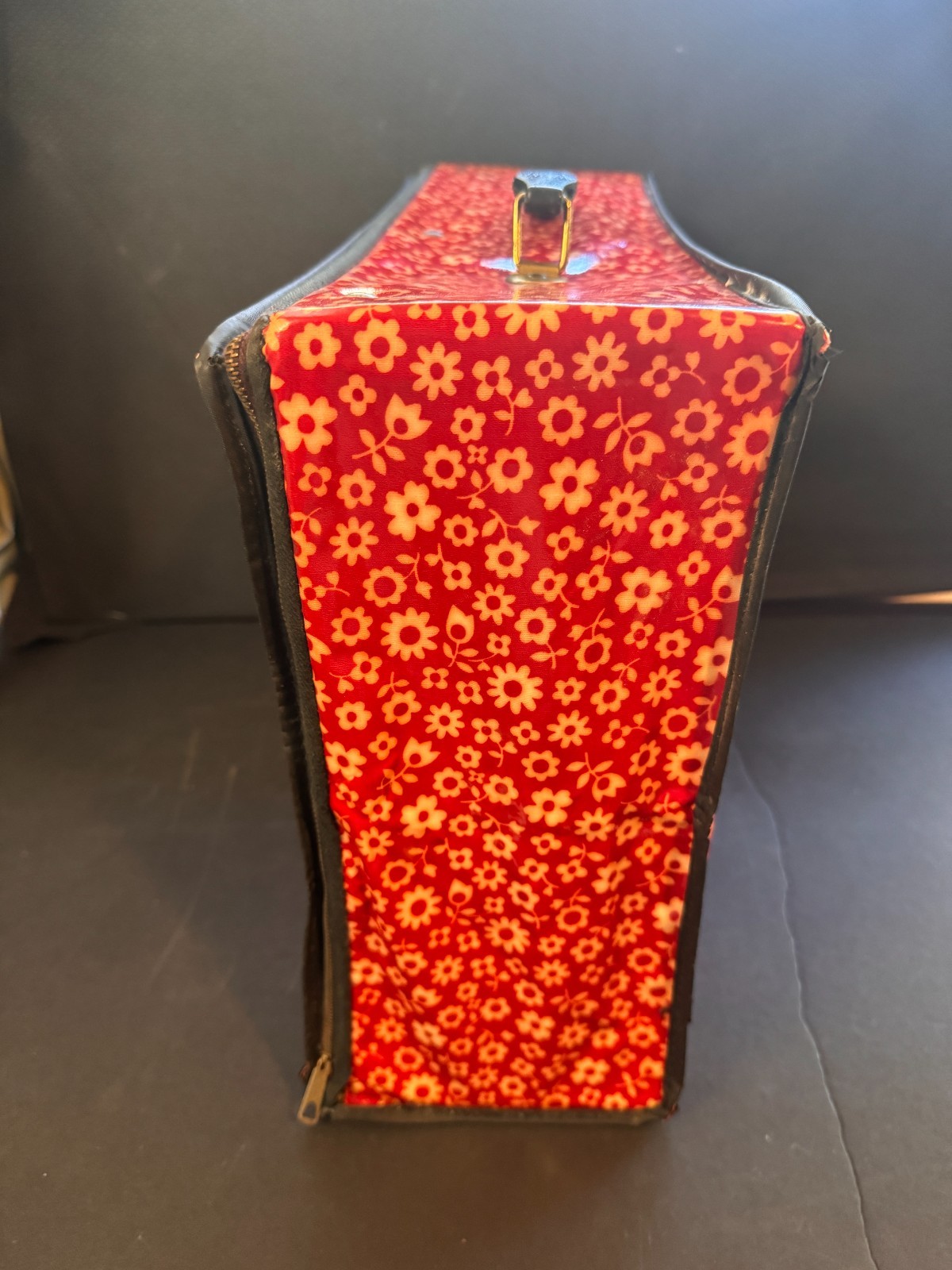 Vintage 1960s/1970s Collapsable Vinyl Overnight Suitcase