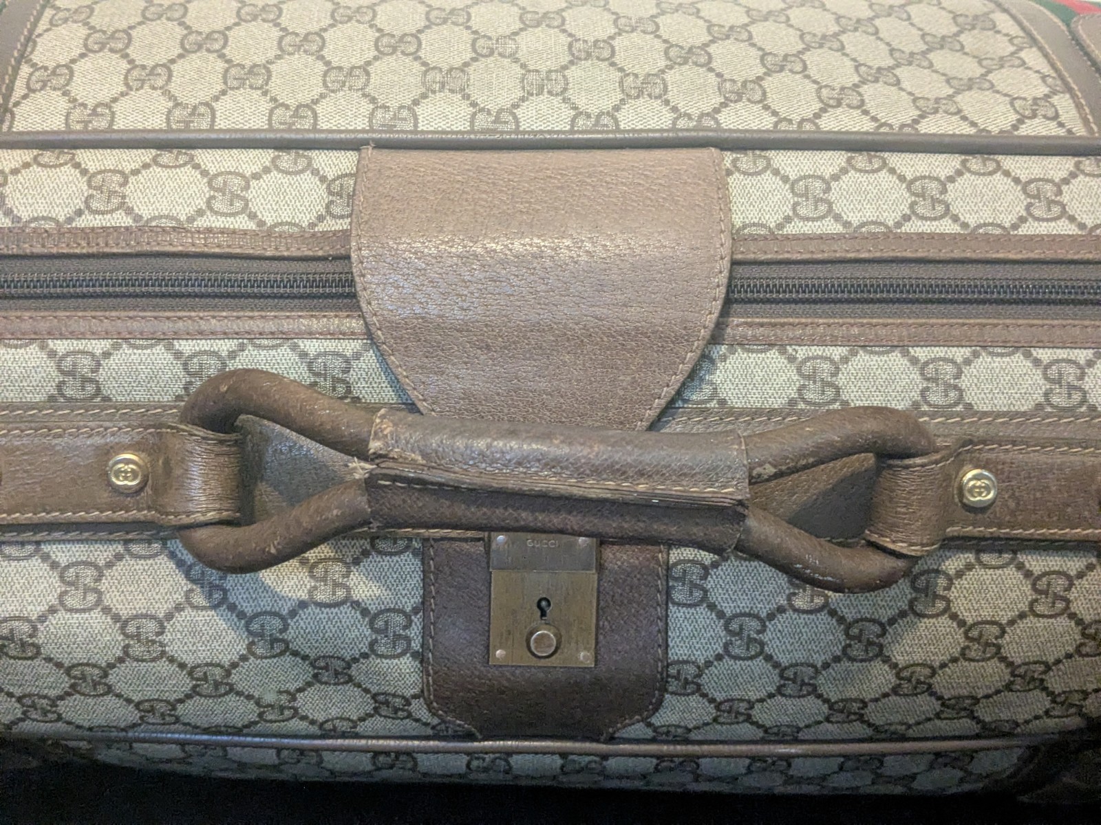 Gucci GG Supreme Logo AUTHENTIC Vintage Suitcase Trunk Travel Luggage WITH COA