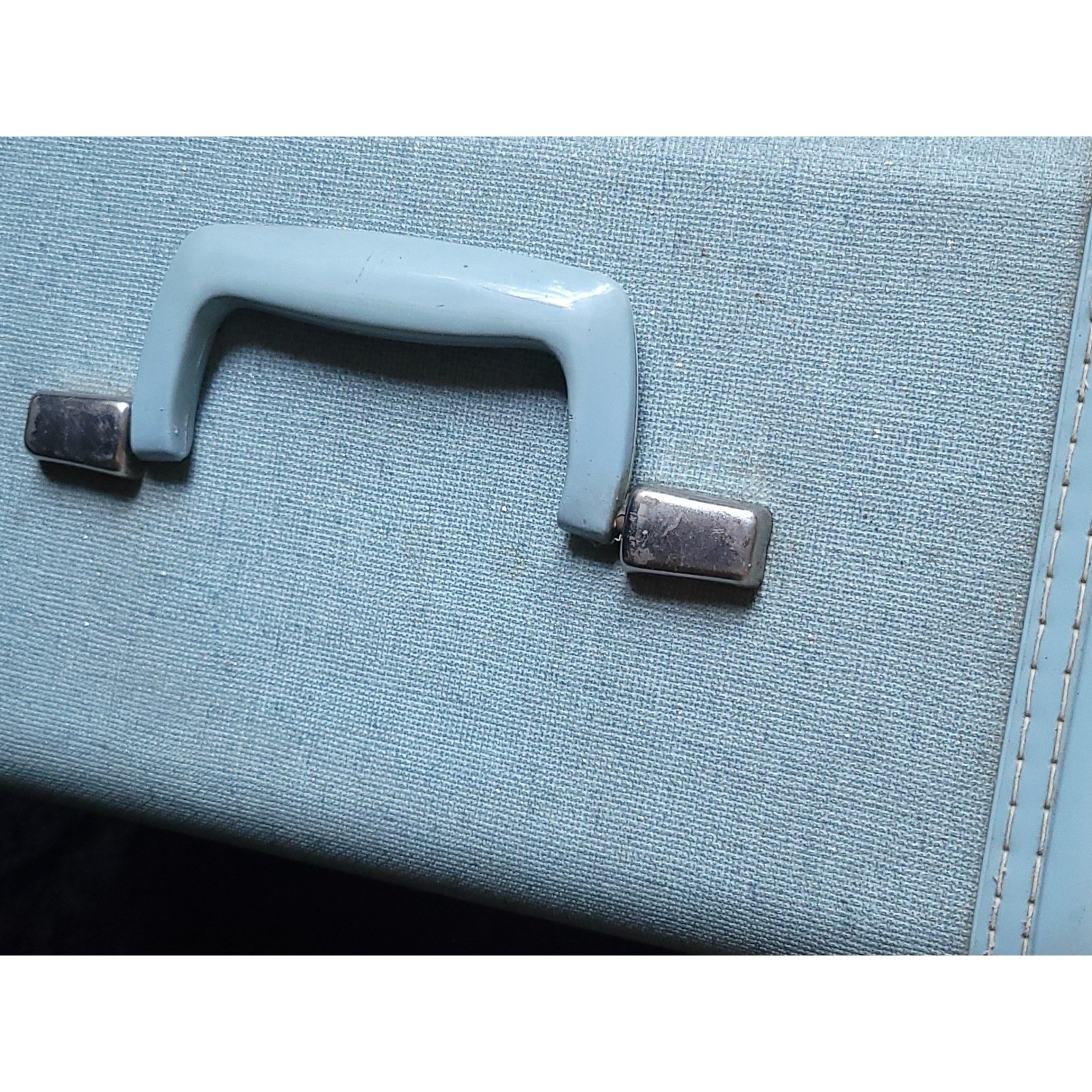 Vtg Royal Traveller Train Case Blue Makeup Vanity Suitcase Mirror Hard Shell
