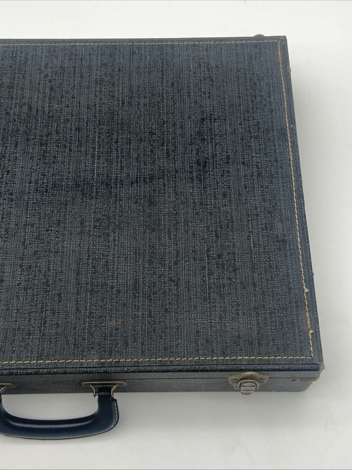 Vintage Black Luggage Suitcase Eagle Lock CO USA Terryville Conn 21x16x4”