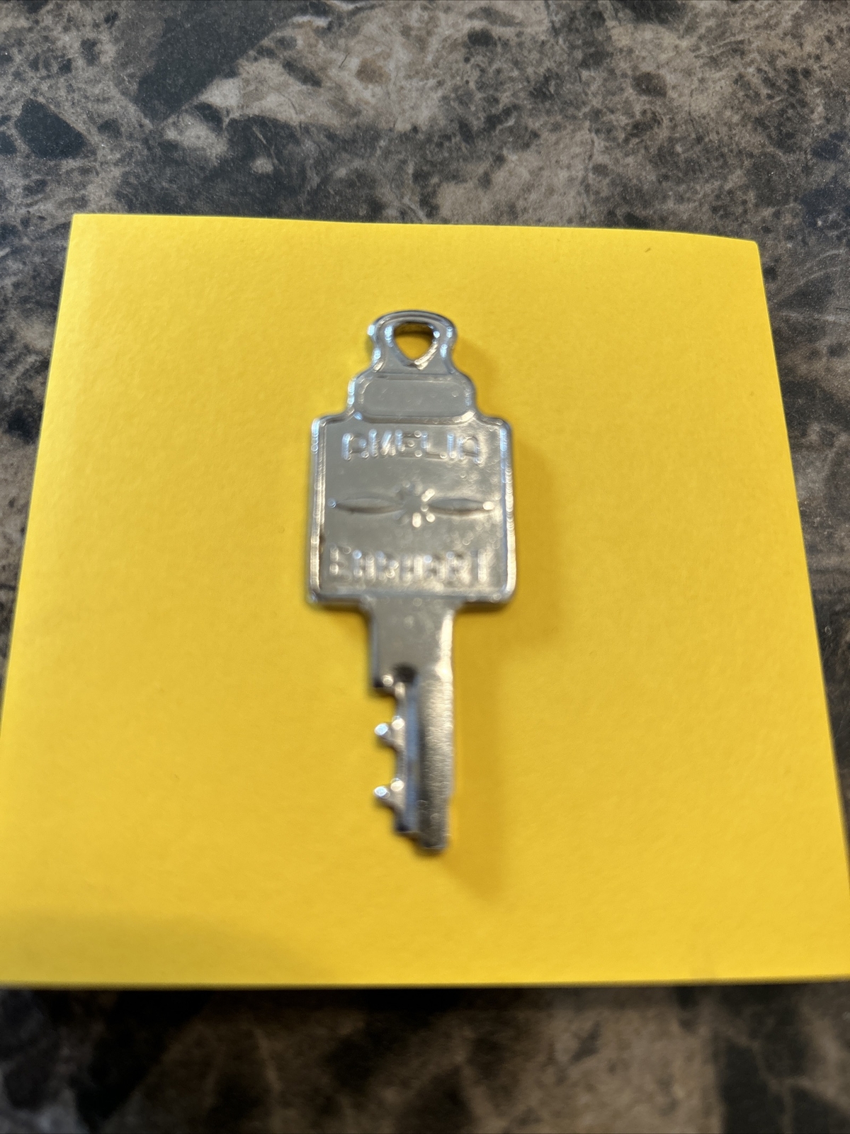 Vintage Amelia Earhart Luggage Key 2086