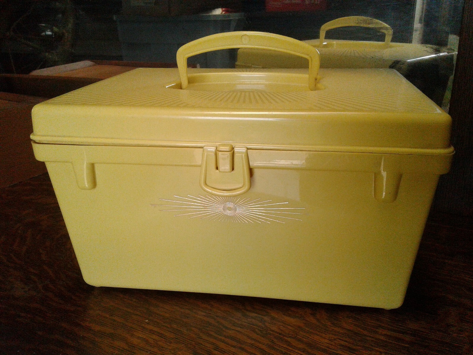 Vintage Solo Plastic Yellow Cosmetic Travel Case with Insert 1960s
