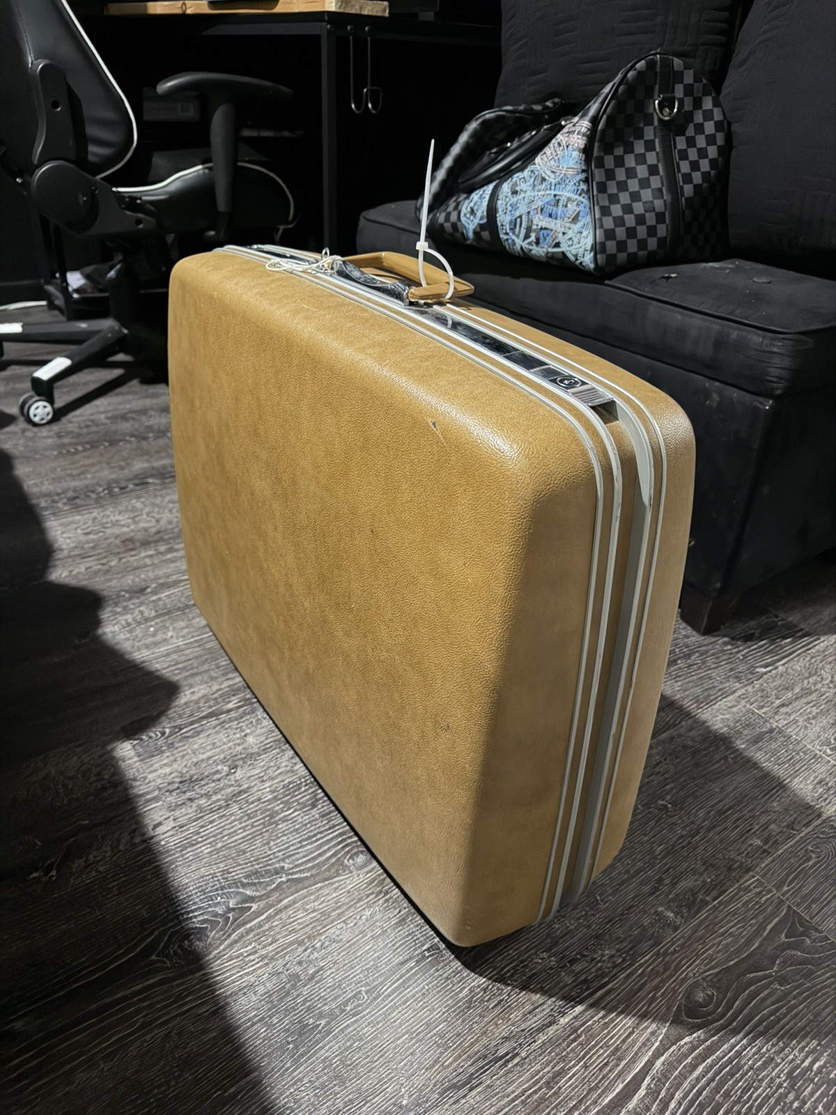 Vtg MCM 1950s Samsonite Shwayder Luggage Marble Brown w/ Key