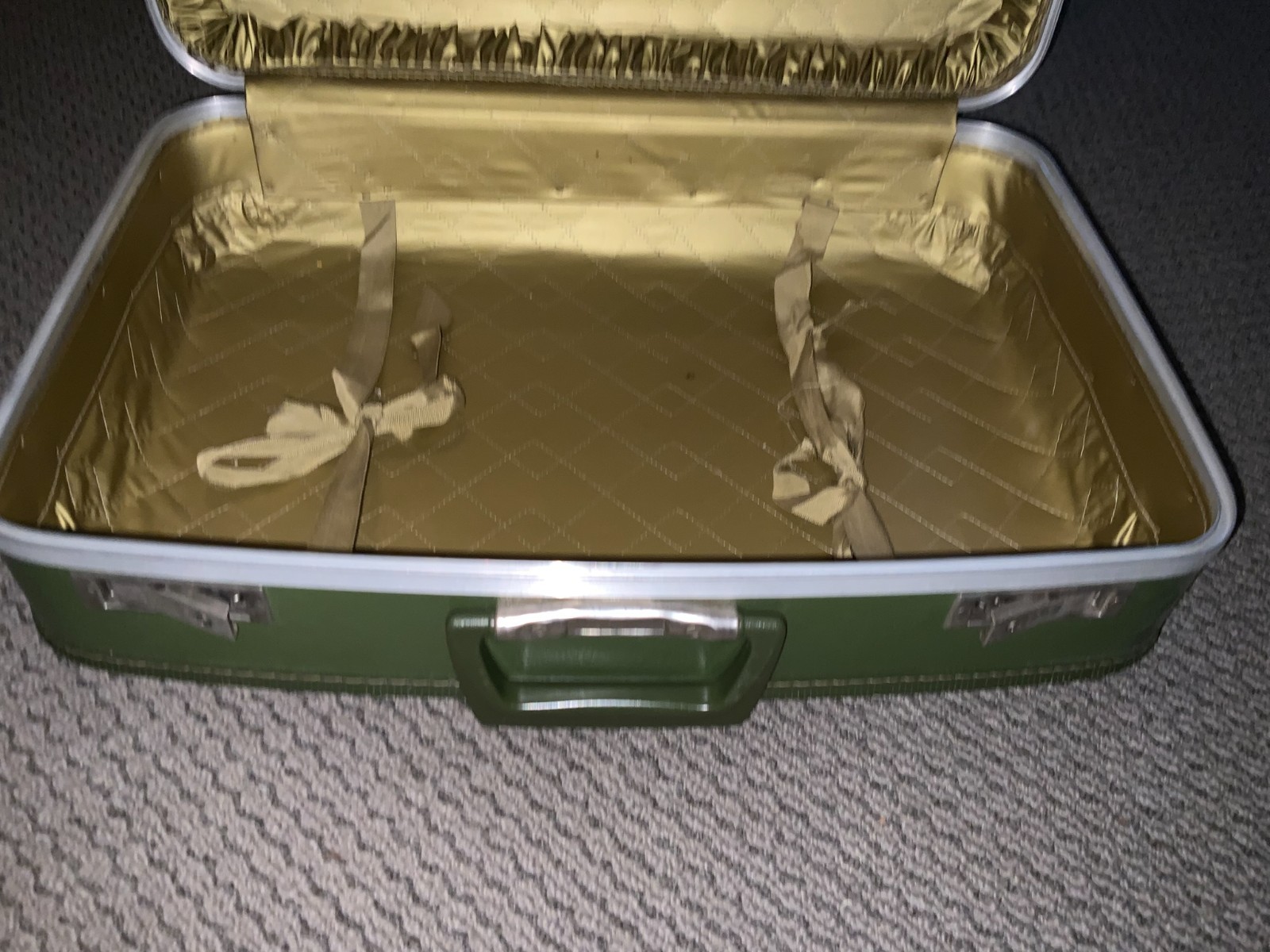 Original Vintage Hard Case Luggage Suitcase Avocado Green