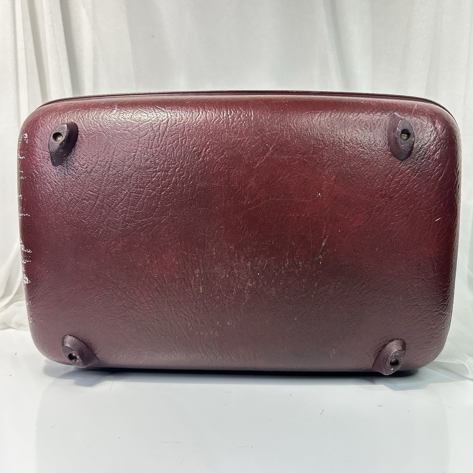 VGC Vintage Brown American Tourister Escort Train Cosmetic Hard Case Luggage Tag