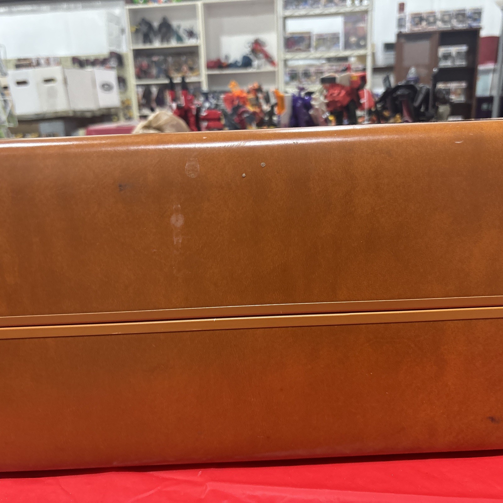 Vintage Samsonite Shwayder Bros. Saddle Tan Hardshell Suitcase Style 4651 W/ Key