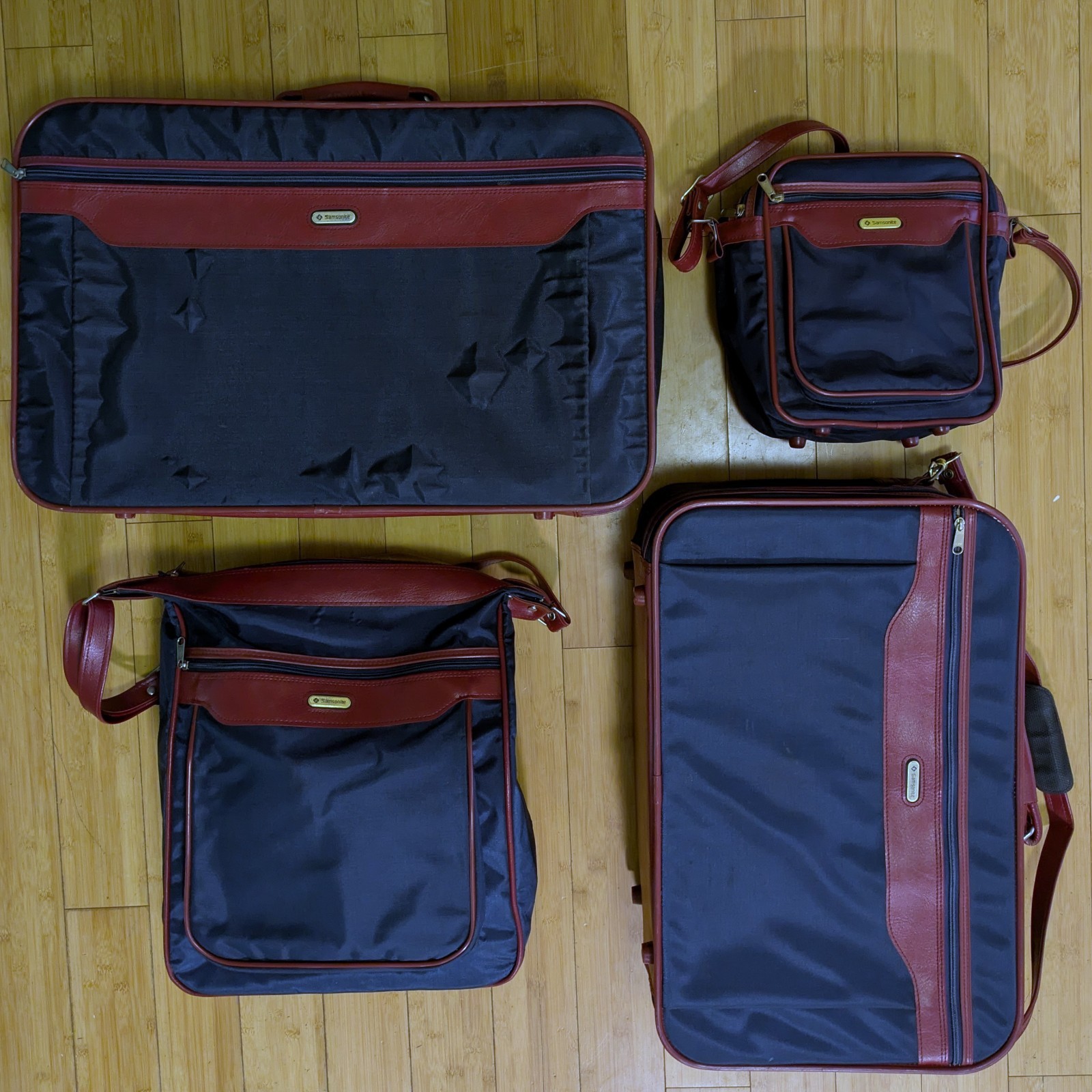Vintage Samsonite Easy Paks II 4 Piece Navy Burgundy Nesting Luggage Set 1984