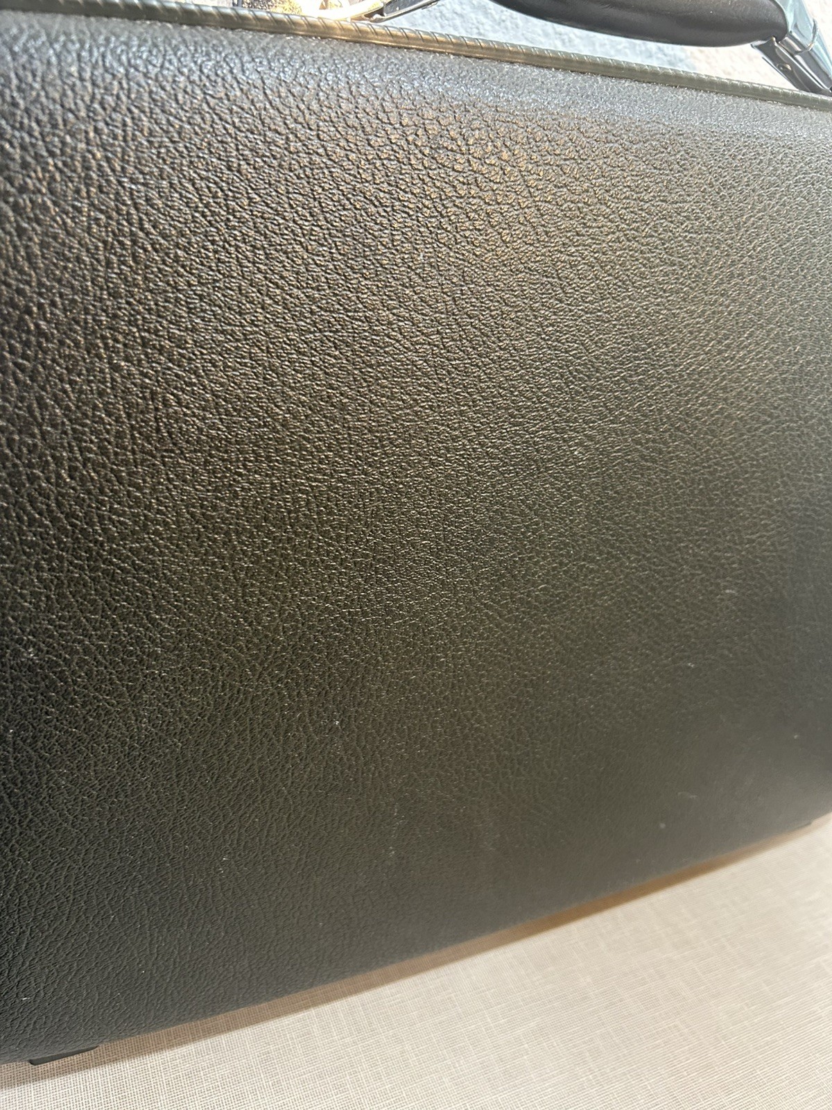Vintage AMERICAN TOURISTER Slim Briefcase Attache Case Dark Green – No Key