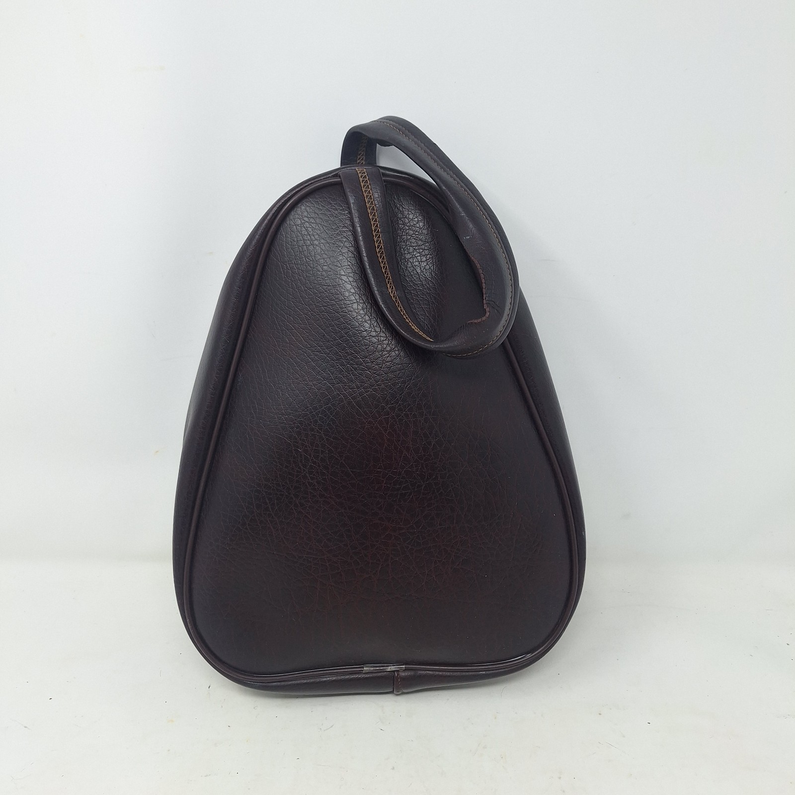 Vintage 60s Brown Leather Teardrop Shaped Unisex Zippered Travel Bag Toiletries