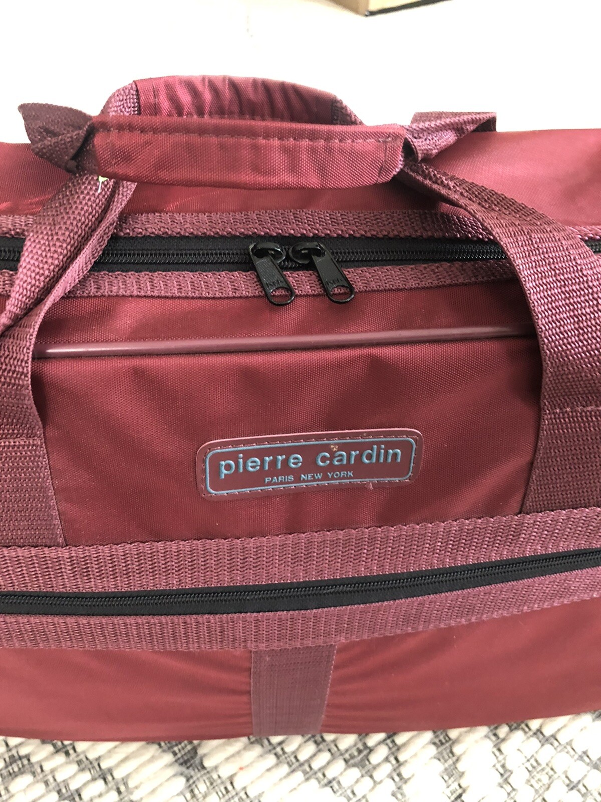 VTG Pierre Cardin Nylon Travel Bag Paris New York Burgundy 1 Piece 23×14.