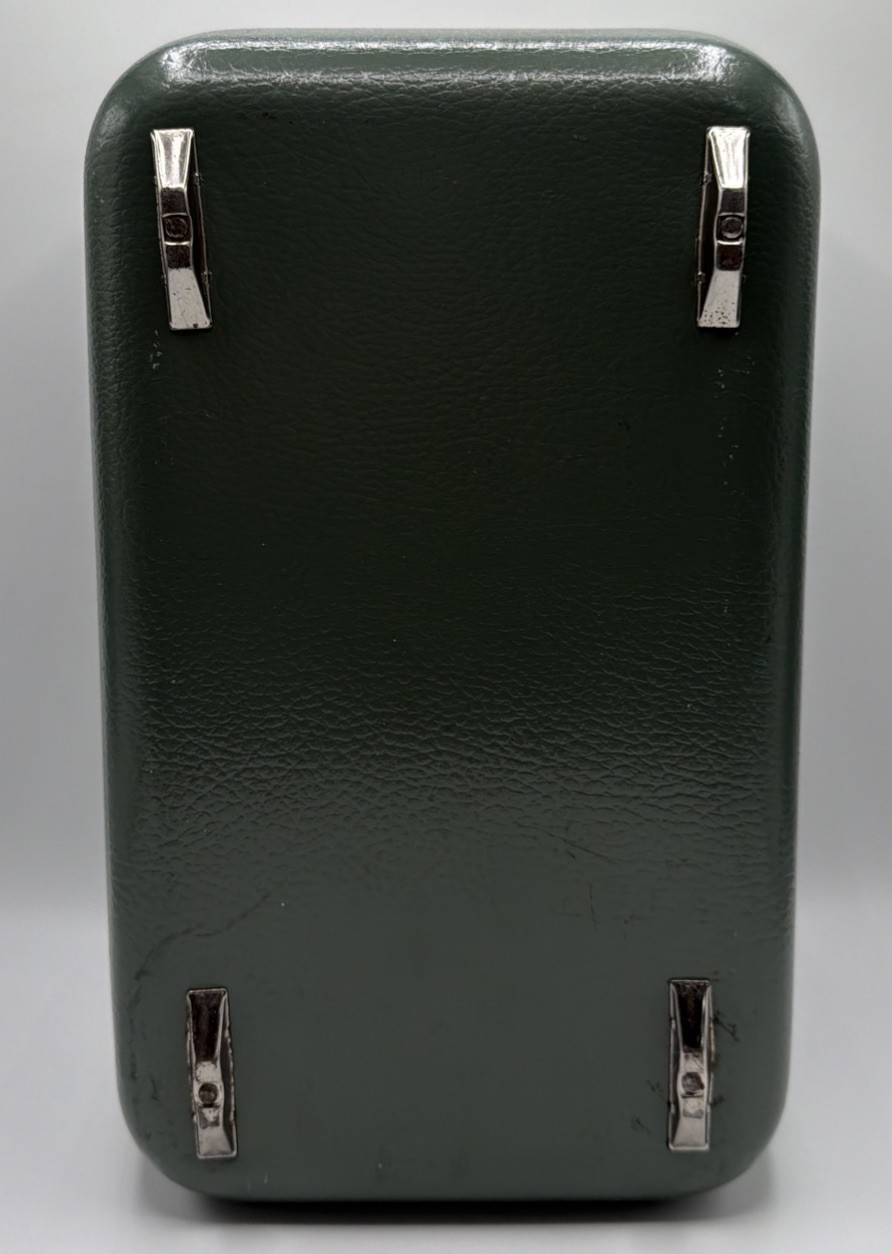Vintage Sky King Train Travel Case 60’s Cosmetic Carry on. Avocado Green