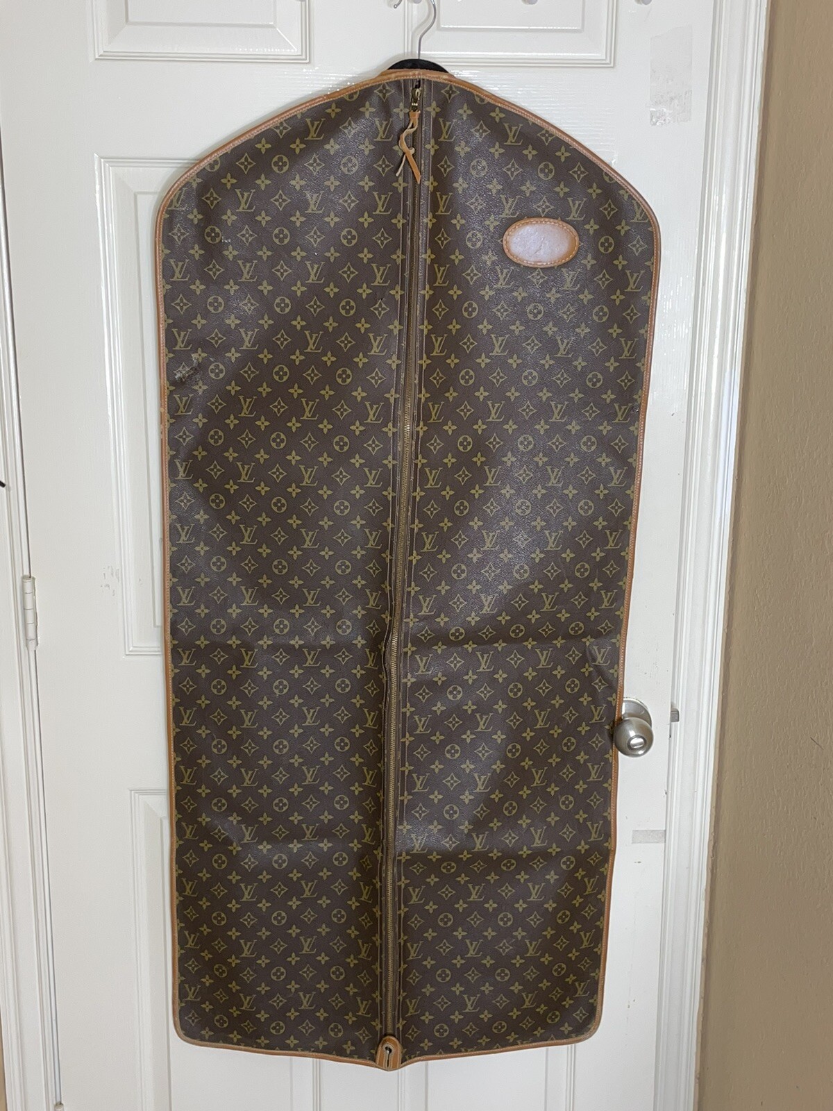 Vintage Louis Vuitton French Paper Tag Garment Bag. 2