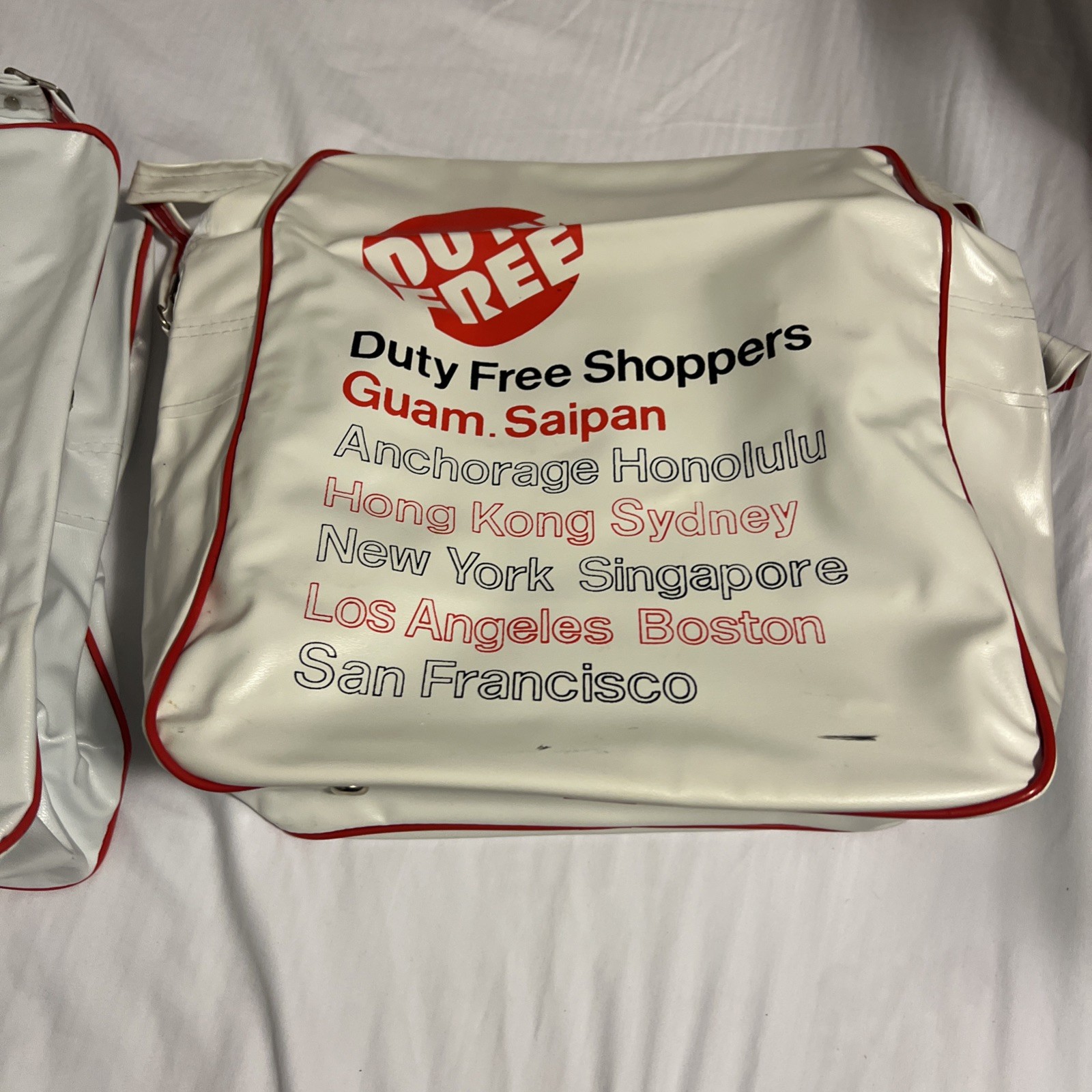 Vintage TRAVEL Flight BAG CARRY ON 60’s 70’s DUTY FREE AIRLINES Set Of 2 White