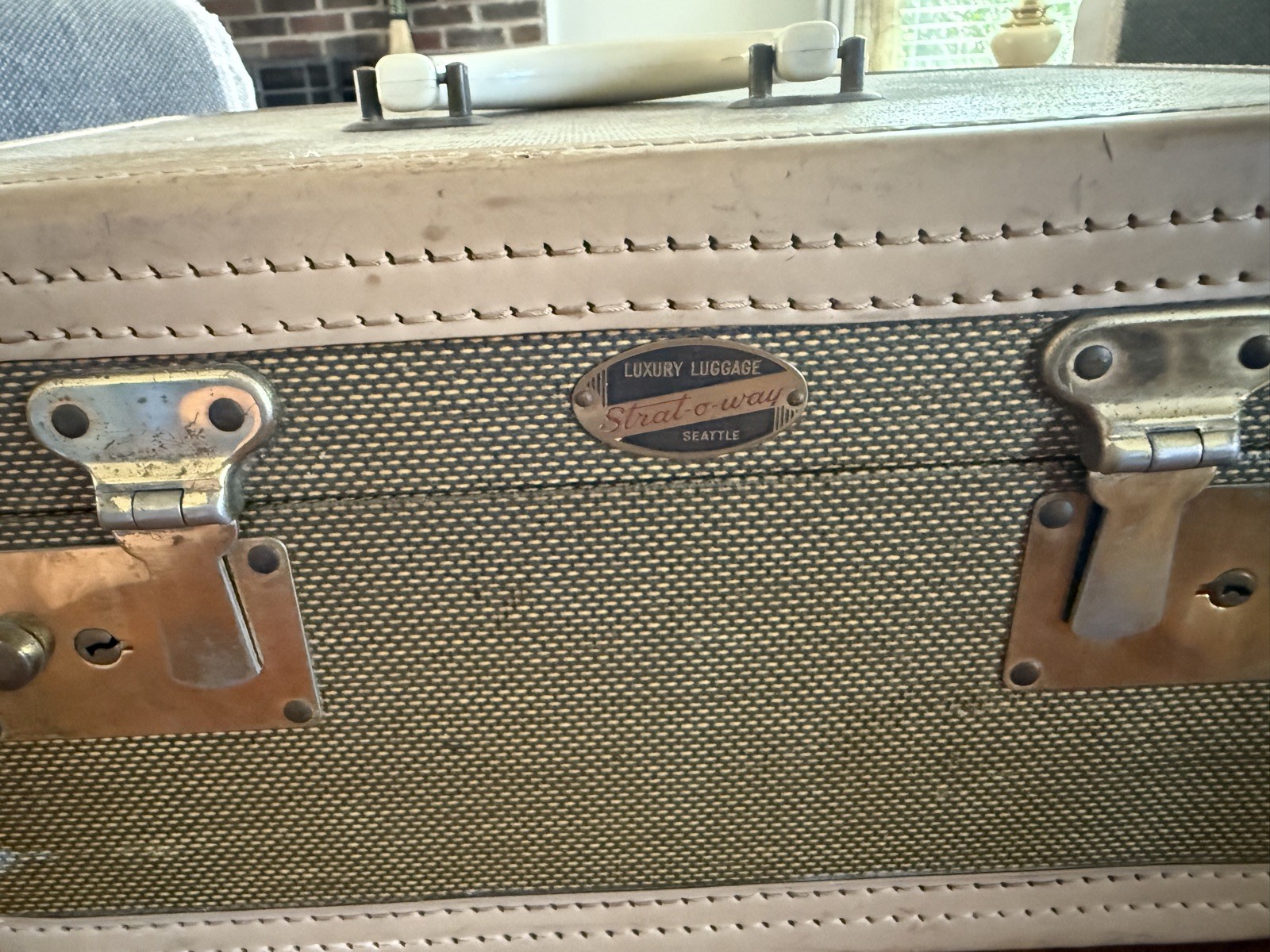 Vintage Travel Train Case Strat-O-Way Luxury Luggage Seattle 1940’s-1950’s