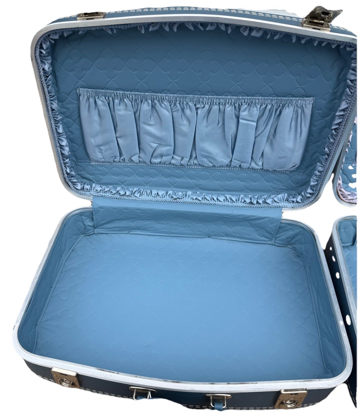 Vintage Samsonite 4-Pc Powder Blue Hardshell Nesting Luggage Set (1960-70”s)