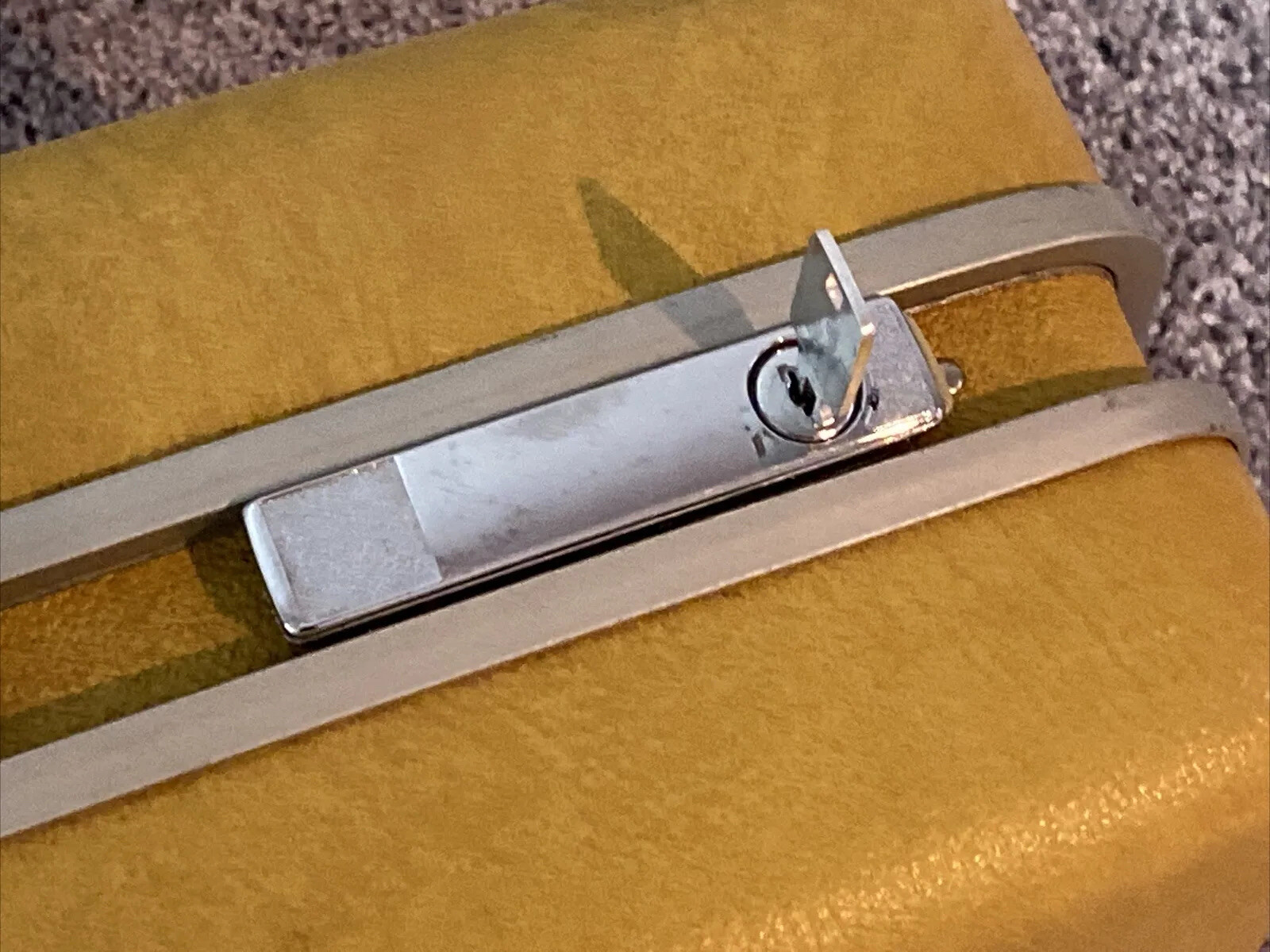 Samsonite Royal Traveller Medalist Suitcase Luggage Overnight key over night