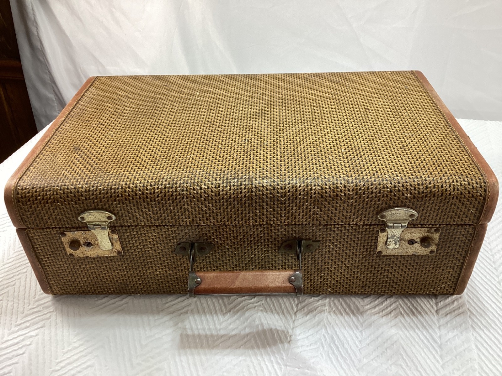Vintage Wheary Luggage Brown Tweed Hardshell Suitcase 20x13x7 No Key